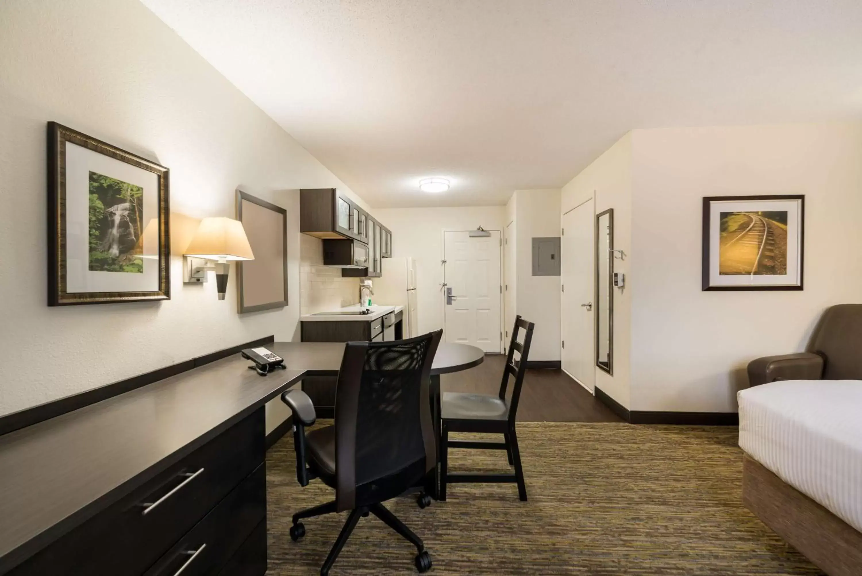 Other in Sonesta Simply Suites Hampton