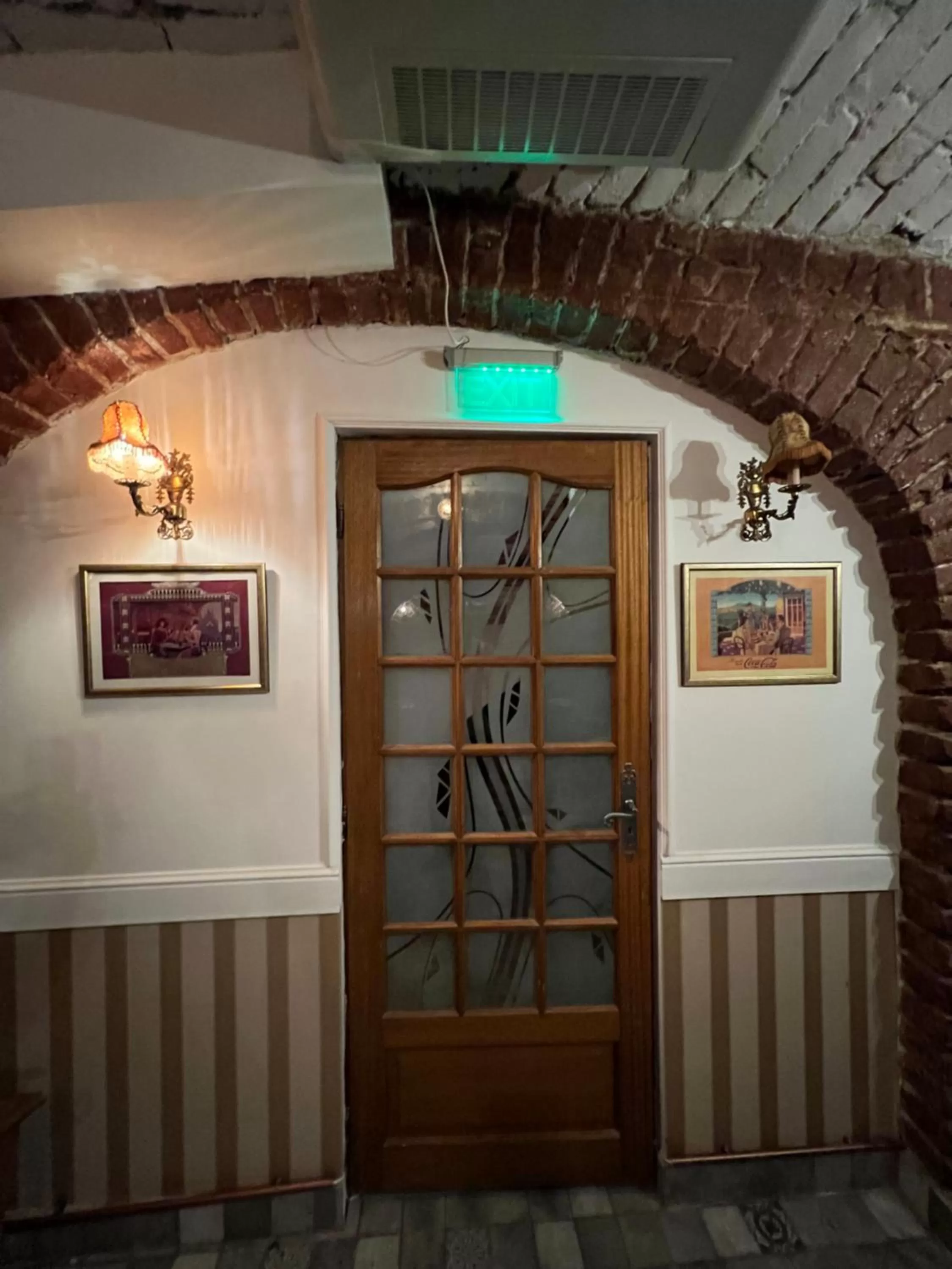 Hotel Boutique Cathedral Plaza Residences room for rent downtown