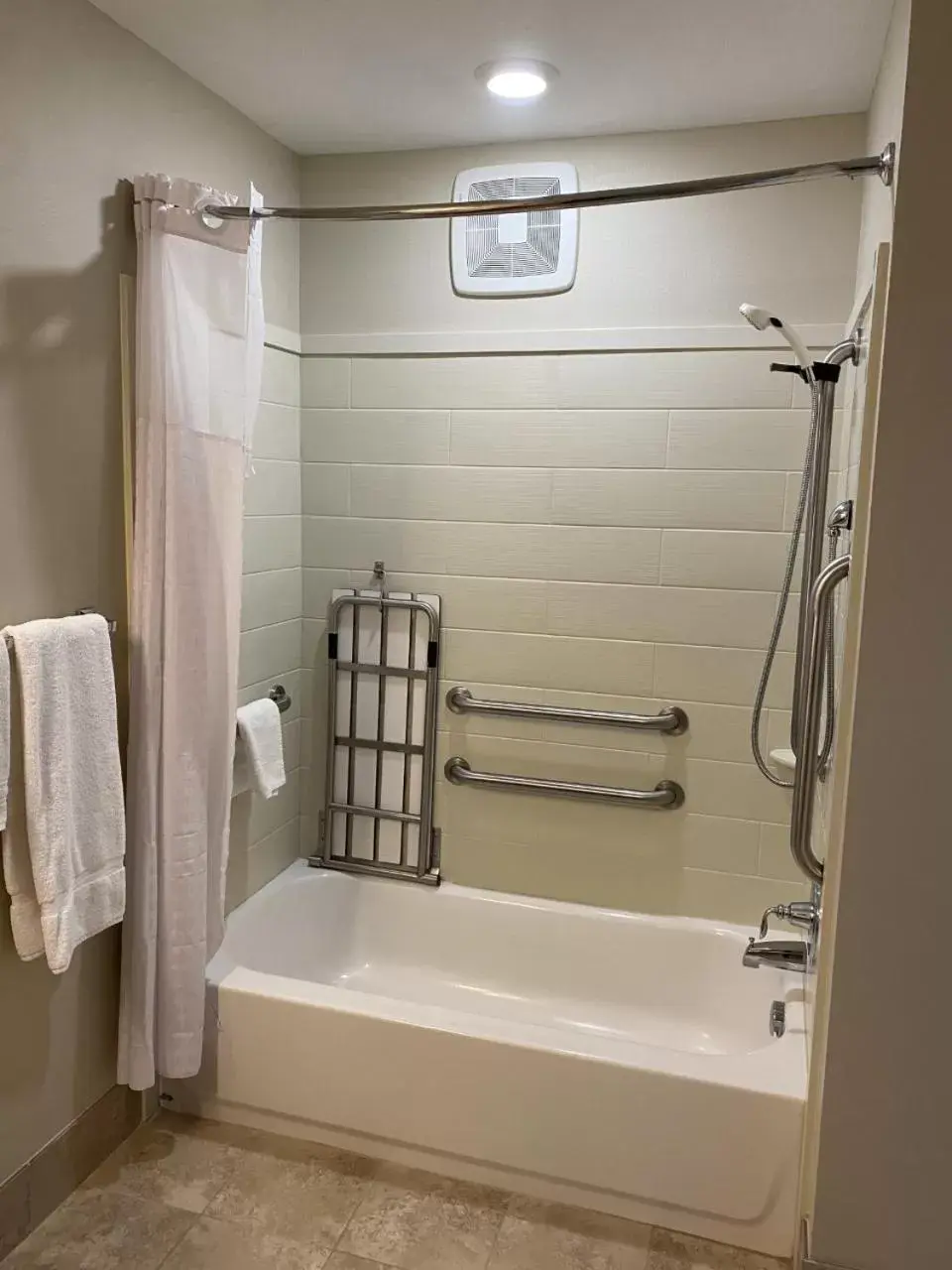 Bath, Bathroom in AmericInn by Wyndham Hartford SD