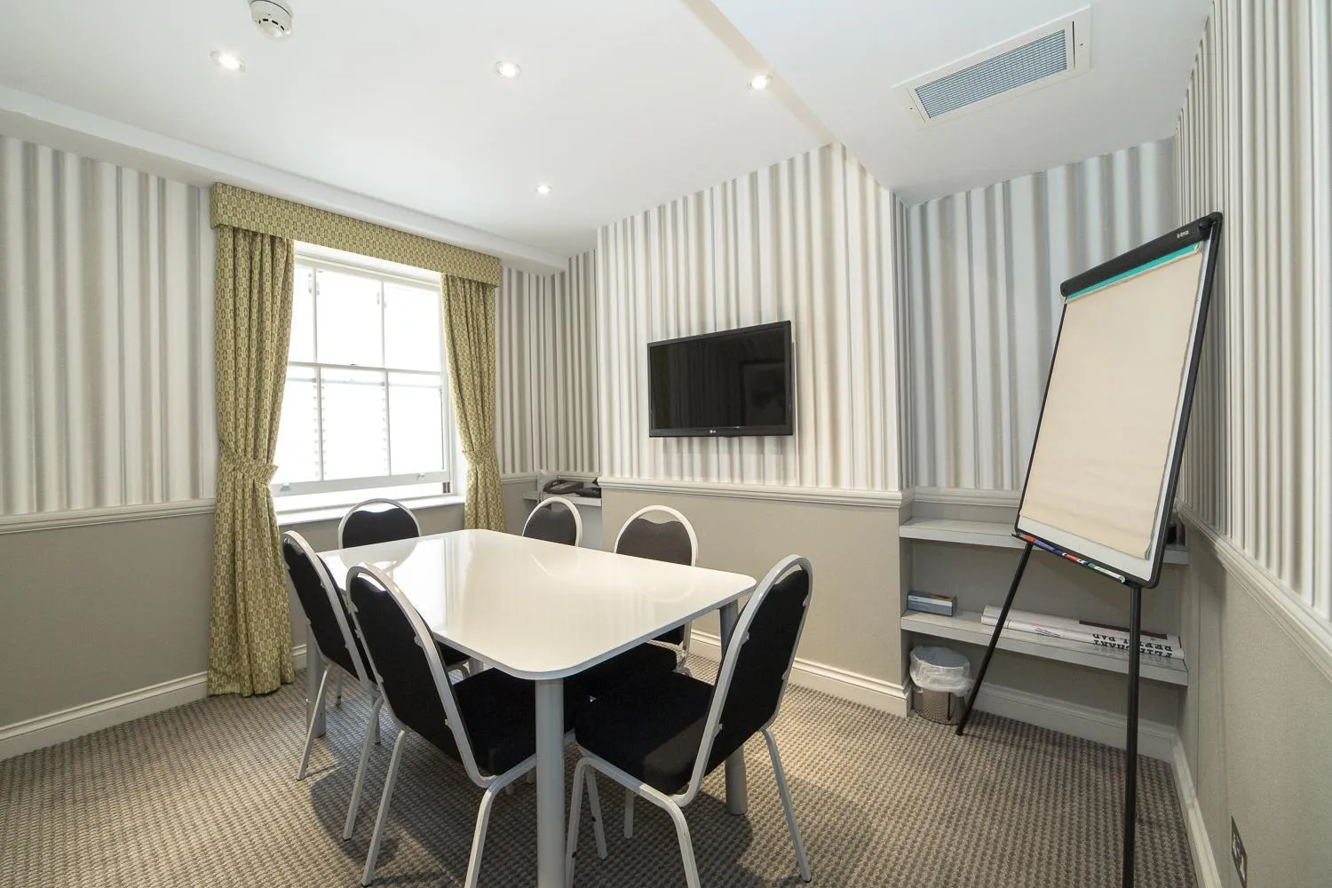 Meeting/conference room in Phoenix Hotel