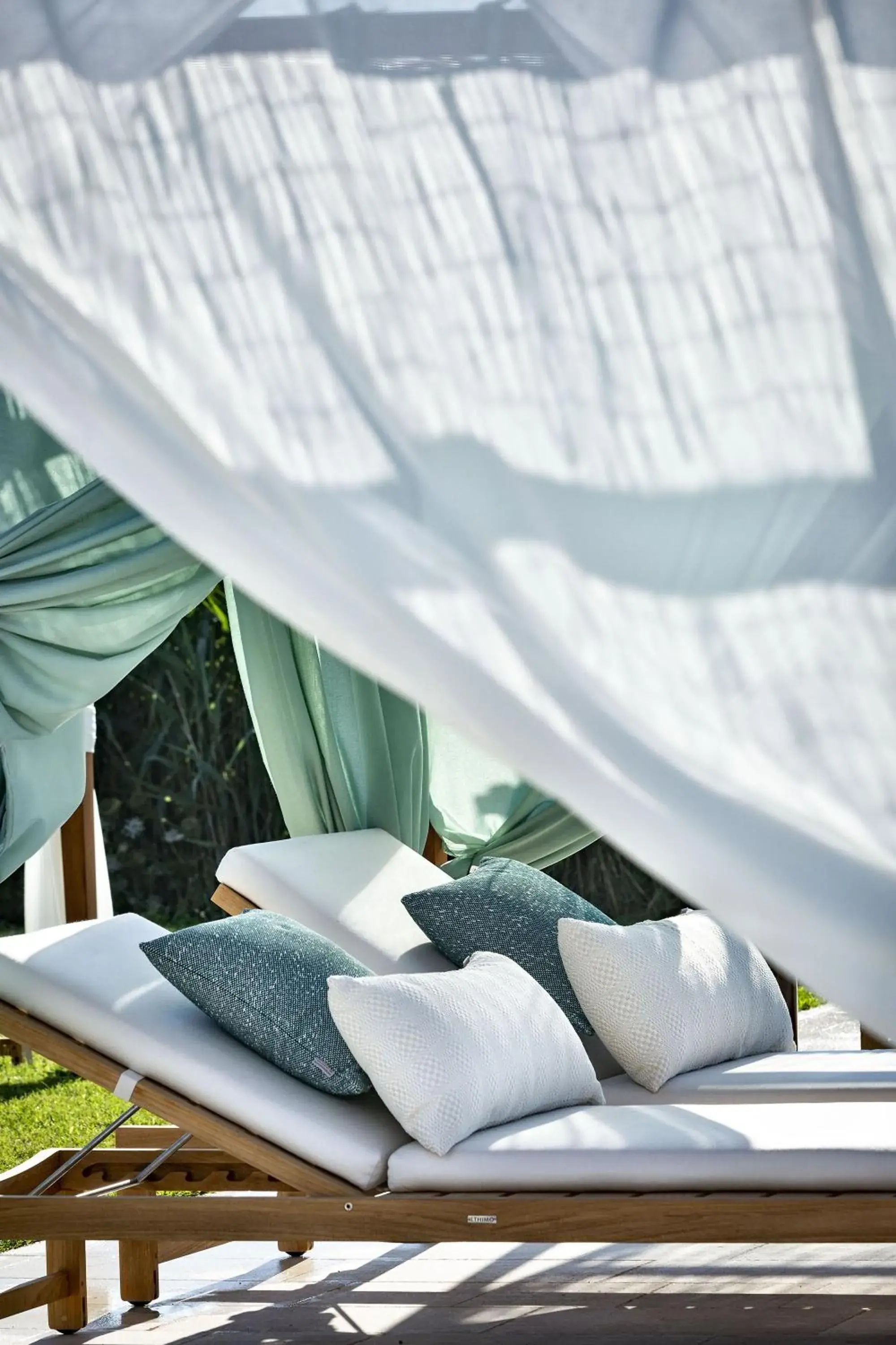 Solarium, Bed in Baglioni Resort Sardinia - The Leading Hotels of the World