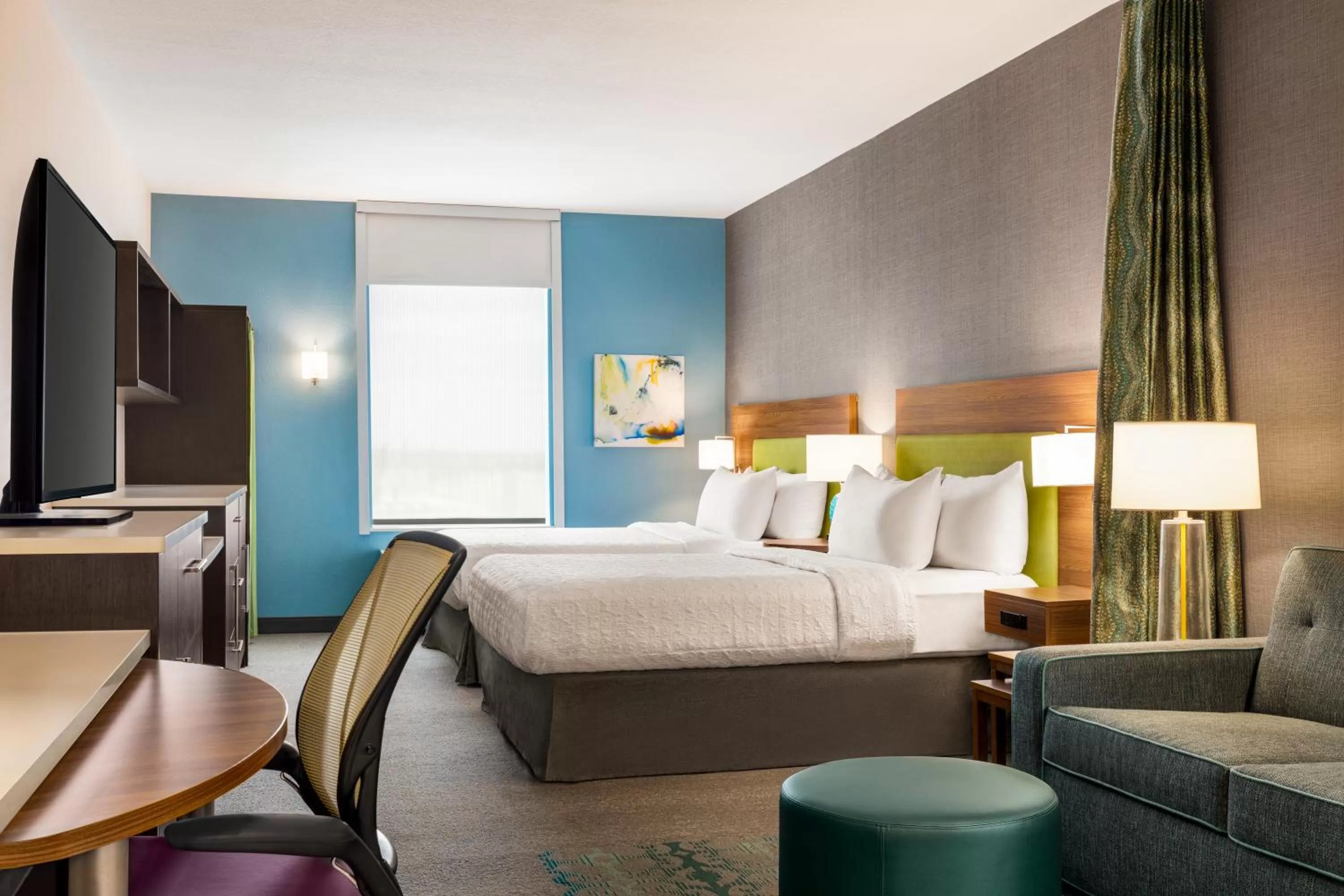 Bedroom, Bed in Home2 Suites by Hilton Lubbock