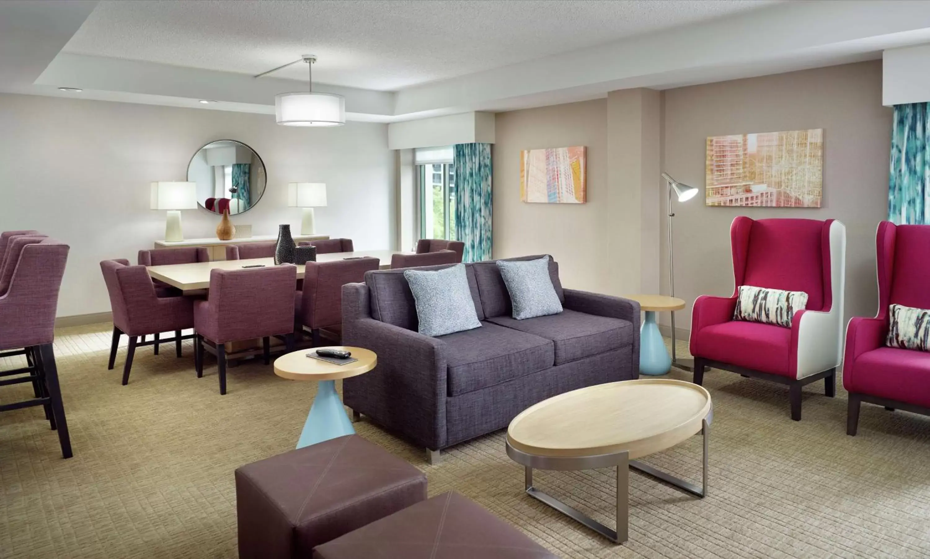 Living room, Seating Area in Hilton Garden Inn Atlanta-Buckhead