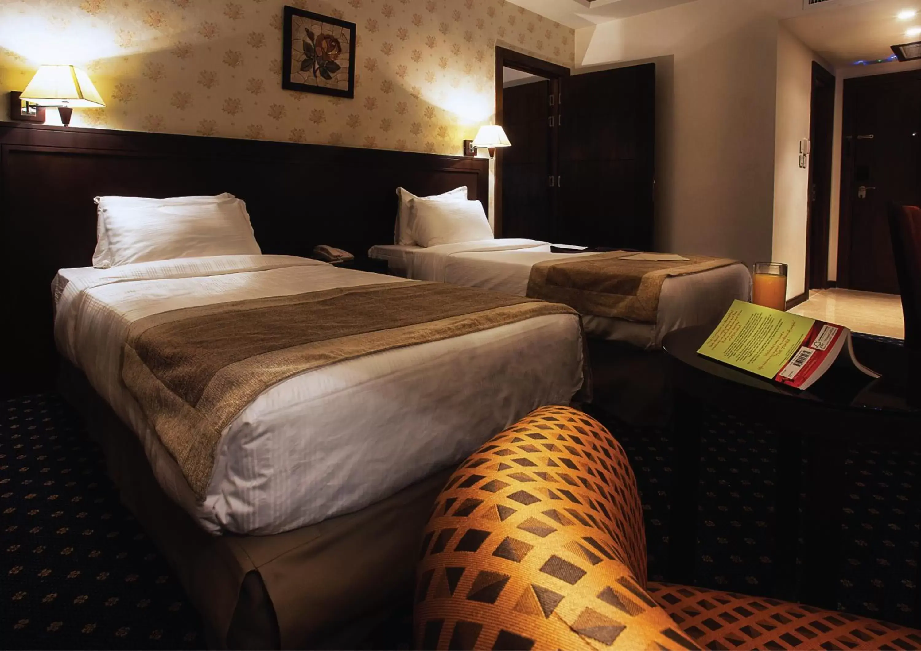 Photo of the whole room, Bed in Seven Roses Hotel Photo of the whole room, Bed in Seven Roses Hotel