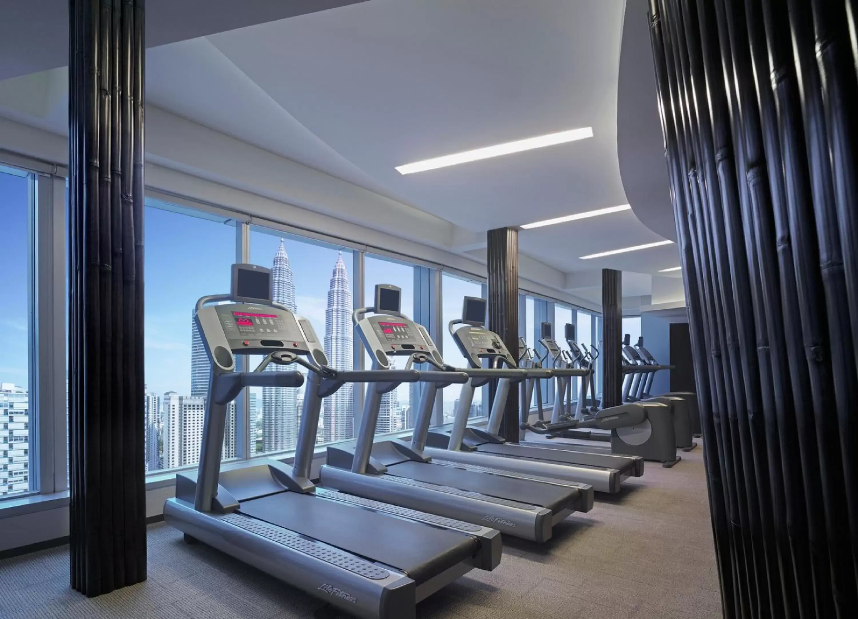 Fitness centre/facilities in Traders Hotel, Kuala Lumpur Fitness centre/facilities in Traders Hotel, Kuala Lumpur