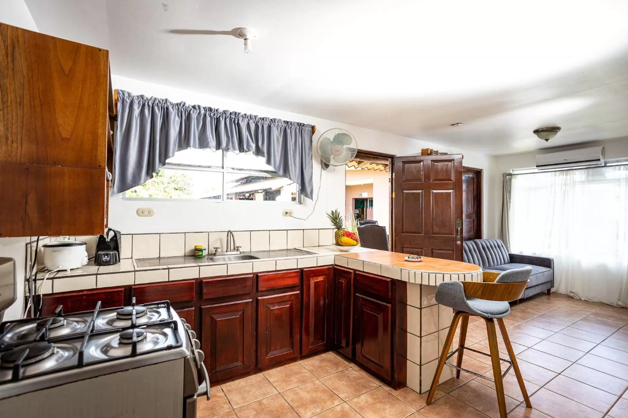 kitchen in Hotel El Rancho