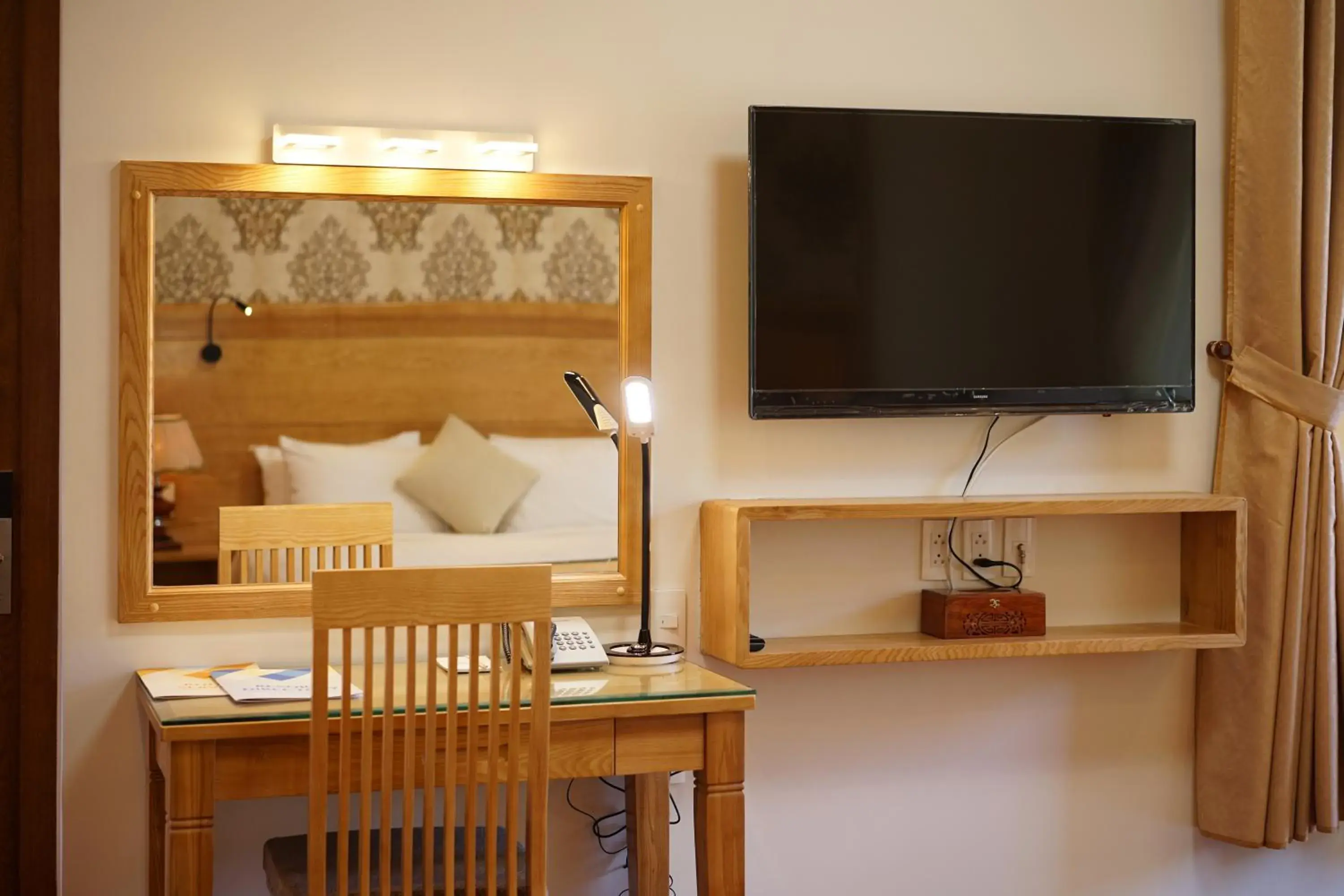 TV and multimedia, Bed in Gold Coast Phu Quoc Beach Resort