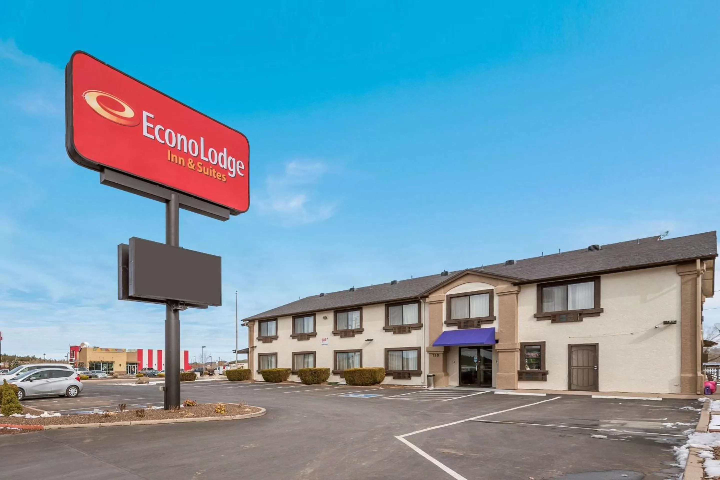 Property building in Econo Lodge Inn & Suites Williams - Grand Canyon Area