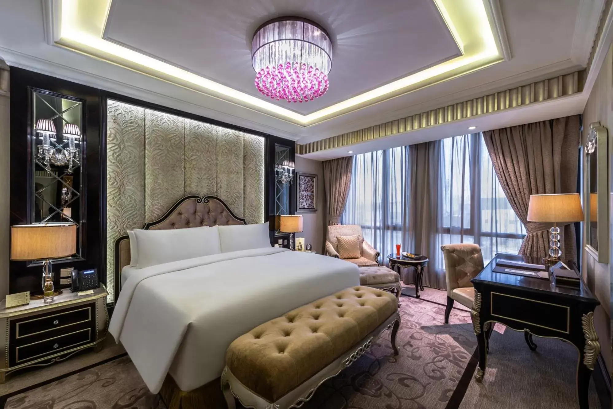 Bed in Narcissus Riyadh Hotel & Spa