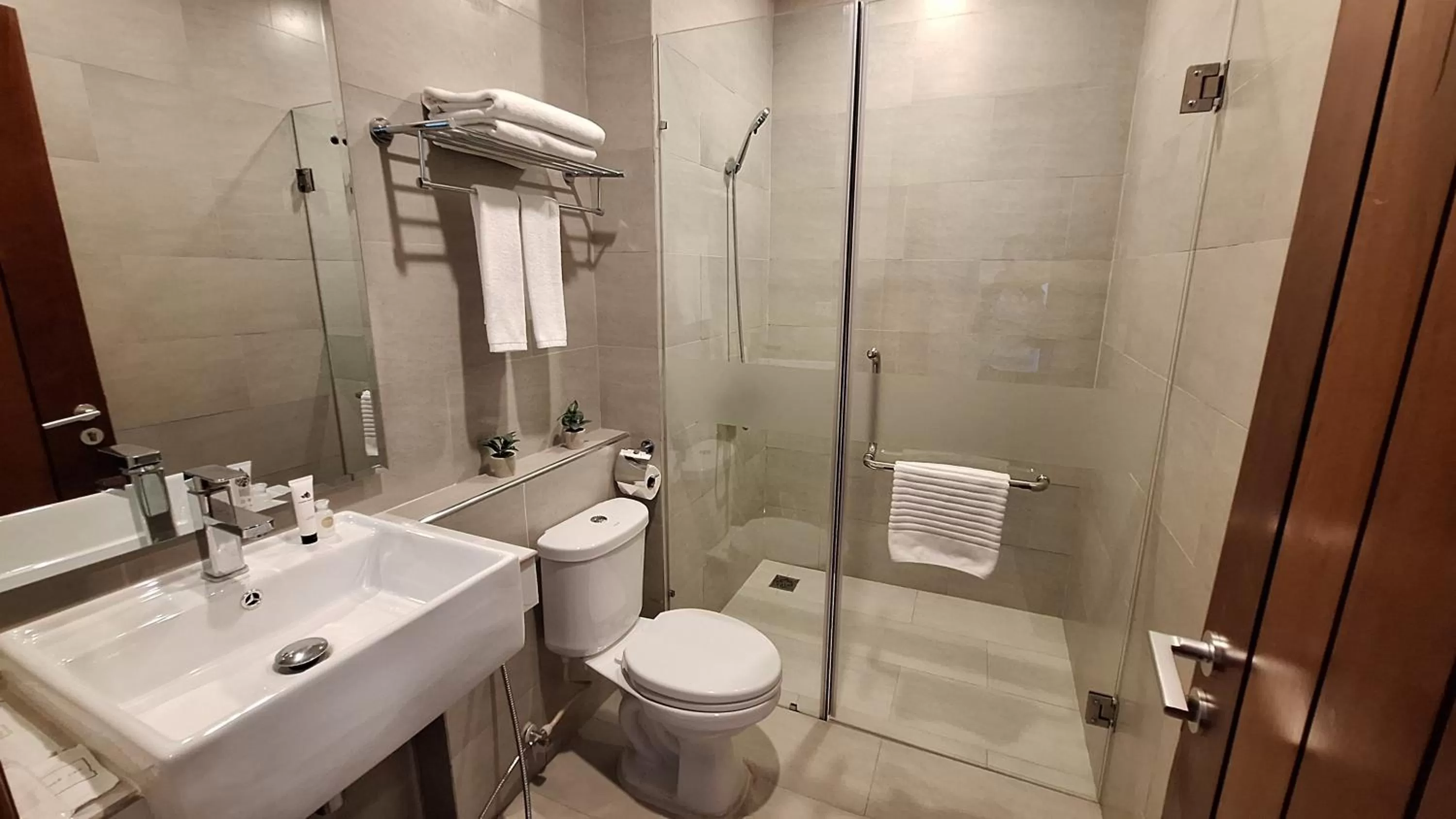Bathroom in Joli Hotel