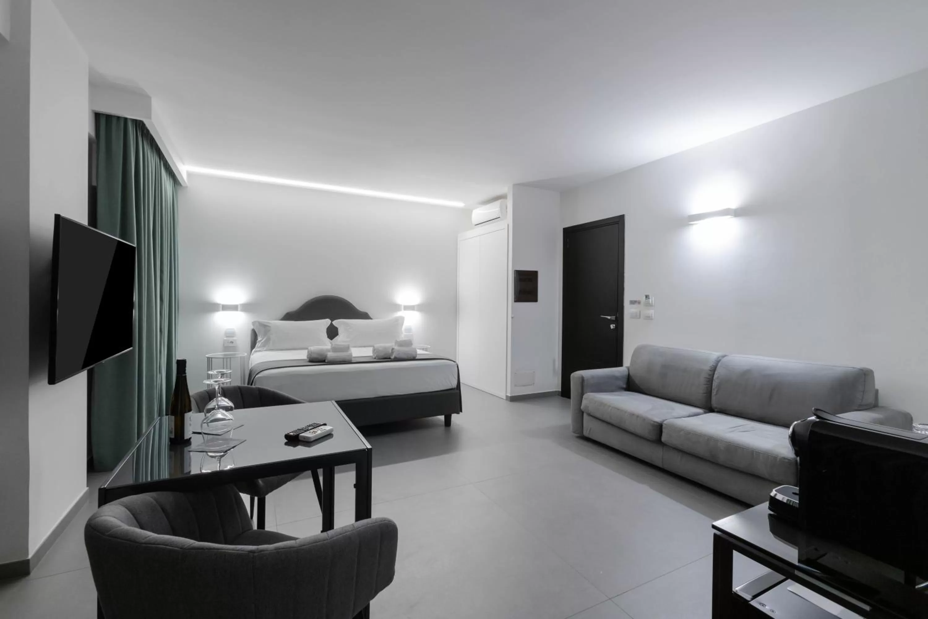 Bed in Suite Palermo Apartment