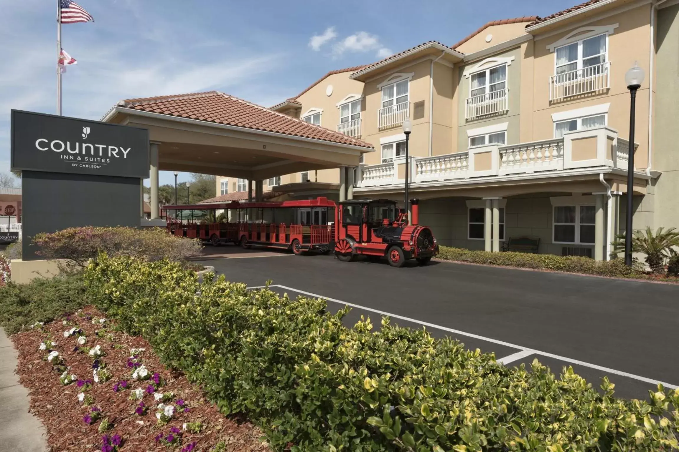 Property Building in Country Inn & Suites by Radisson, St. Augustine Downtown Historic District, FL