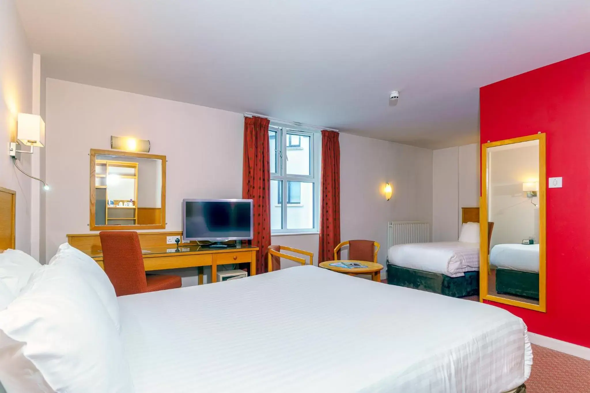 Bedroom, Bed in Portrush Atlantic Hotel