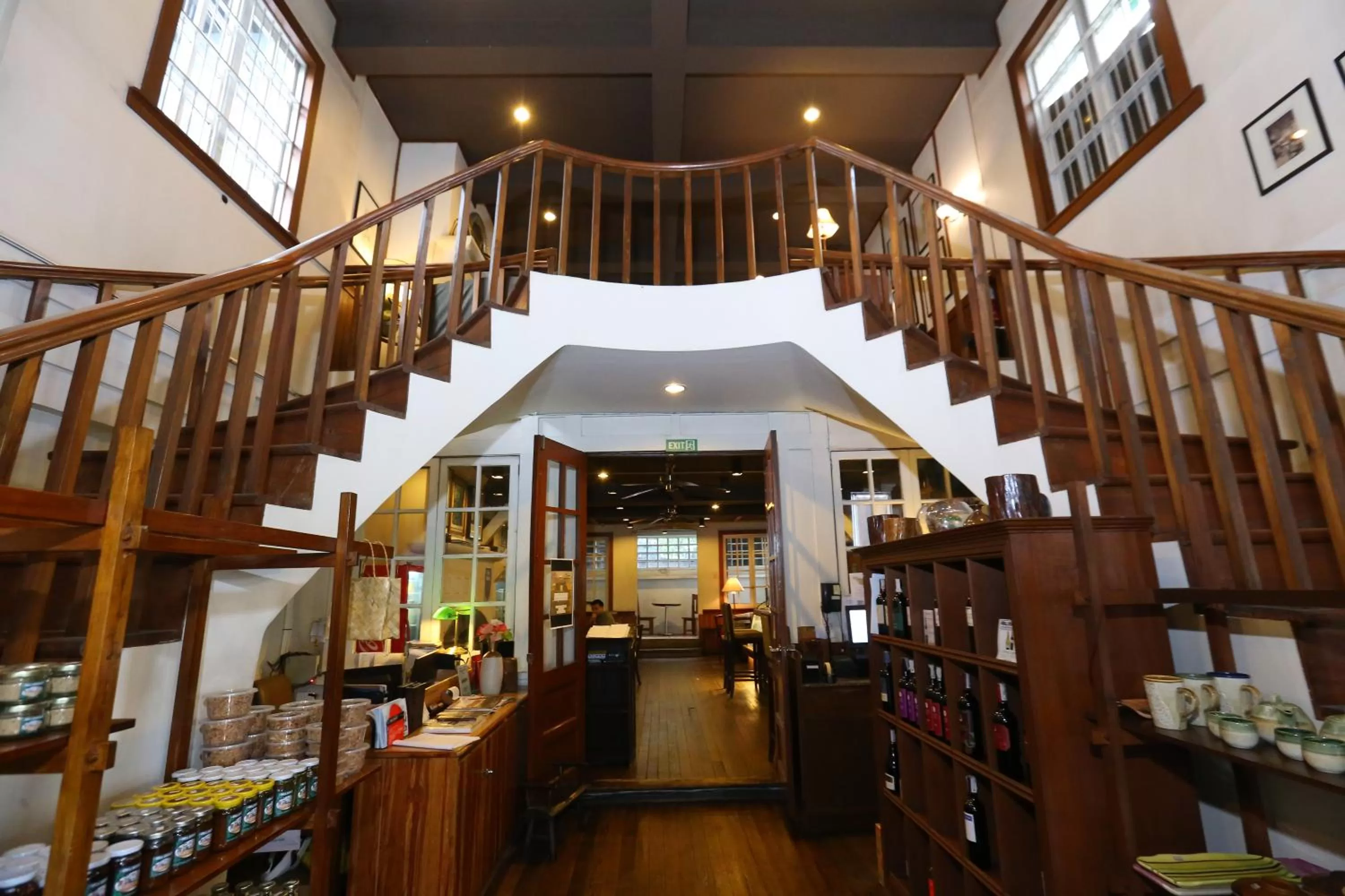 Restaurant/places to eat in Casa Vallejo Hotel Baguio