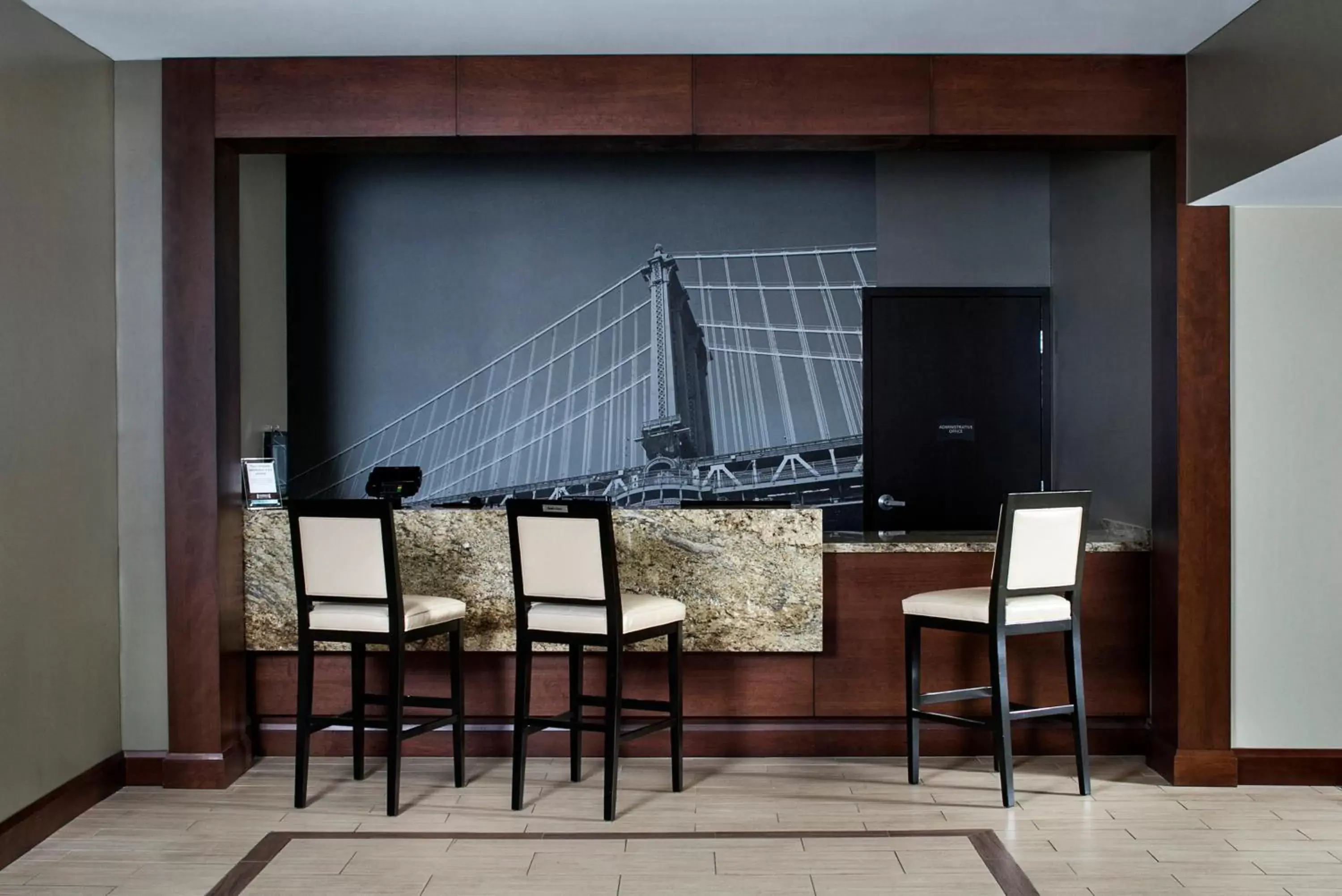 Lobby or reception, TV/Entertainment Center in Staybridge Suites Atlanta - Midtown, an IHG Hotel