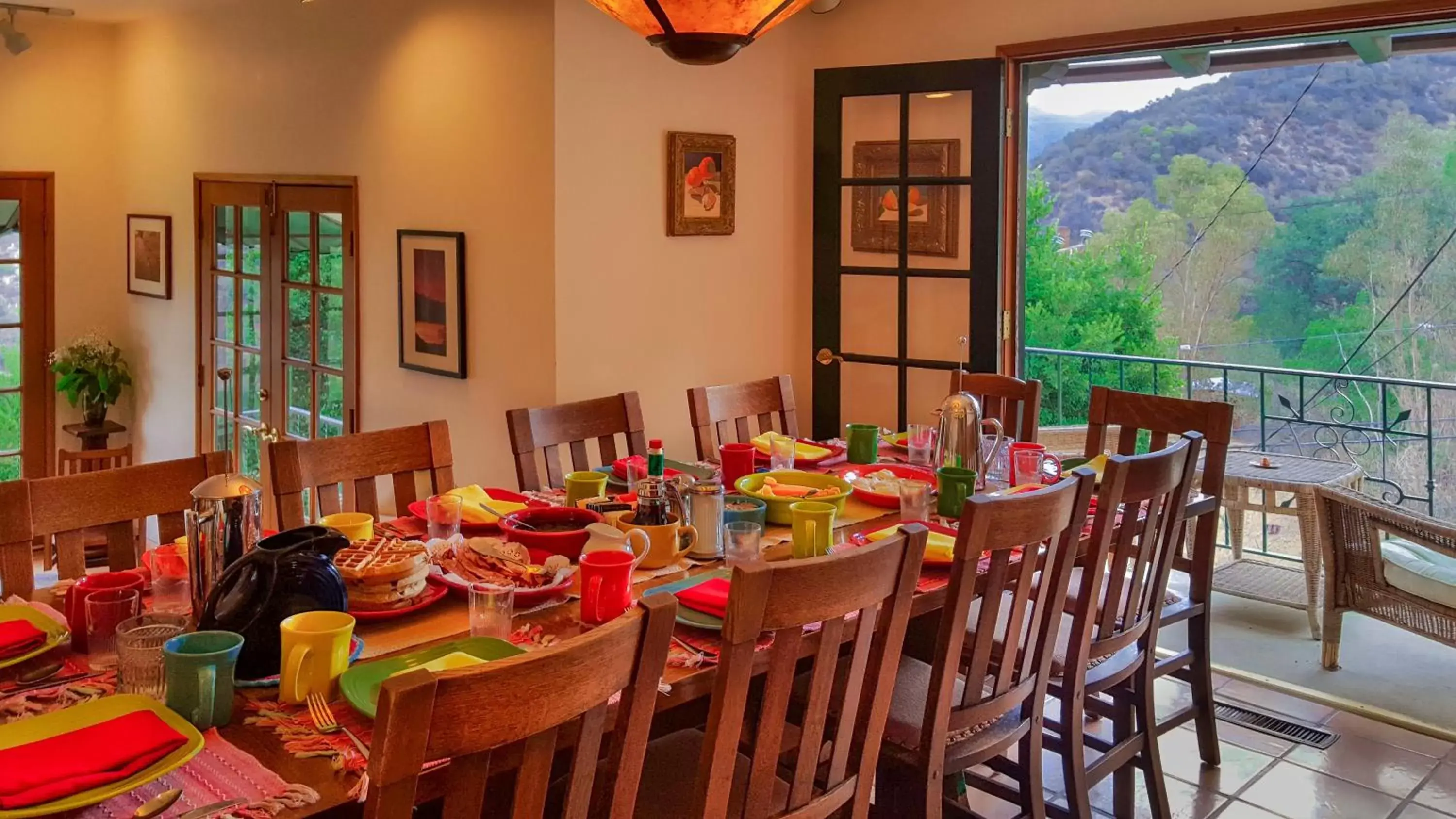 Food and drinks, Restaurant/Places to Eat in Topanga Canyon Inn Bed and Breakfast