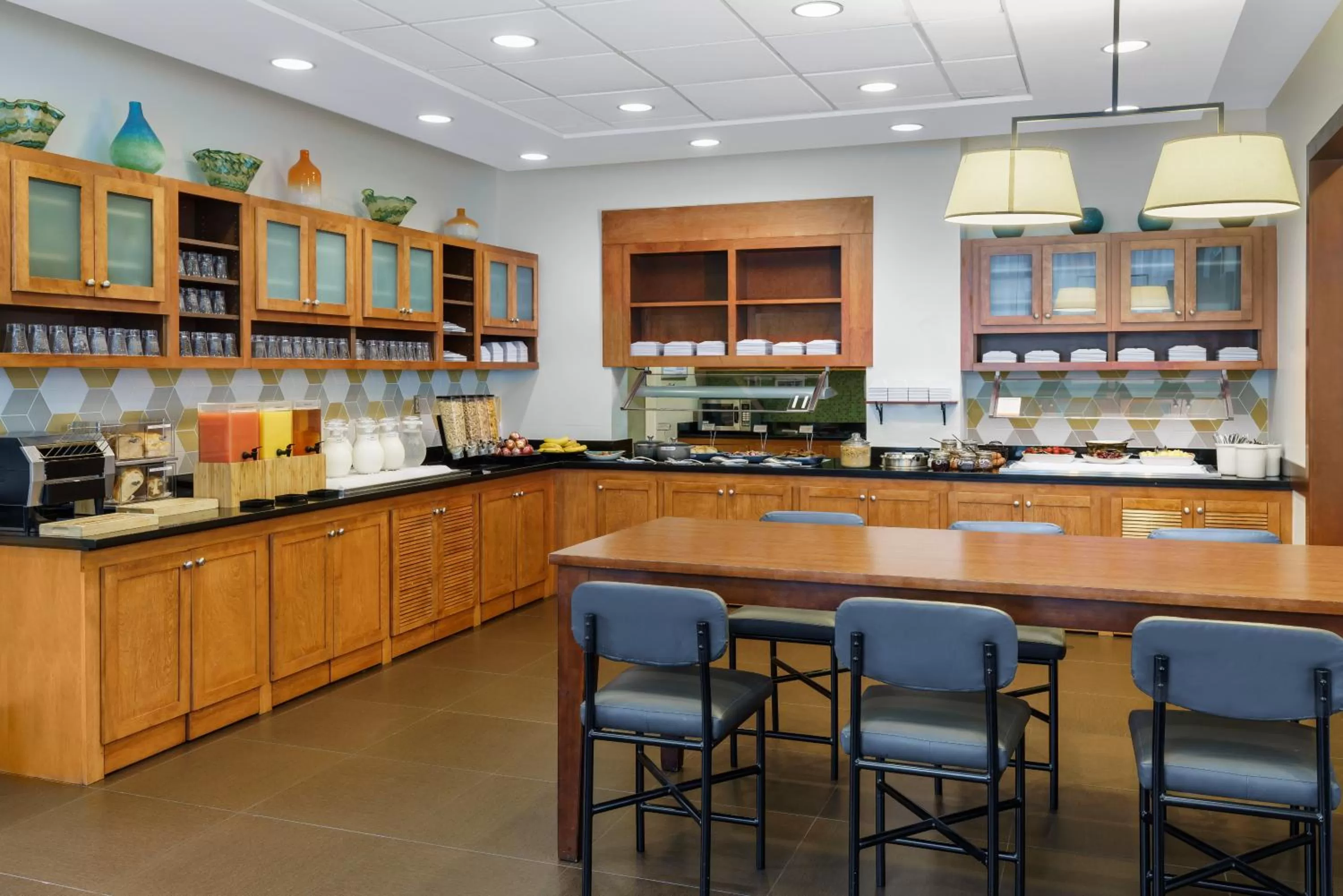 Breakfast in Hyatt Place Fort Lauderdale Airport/Cruise Port