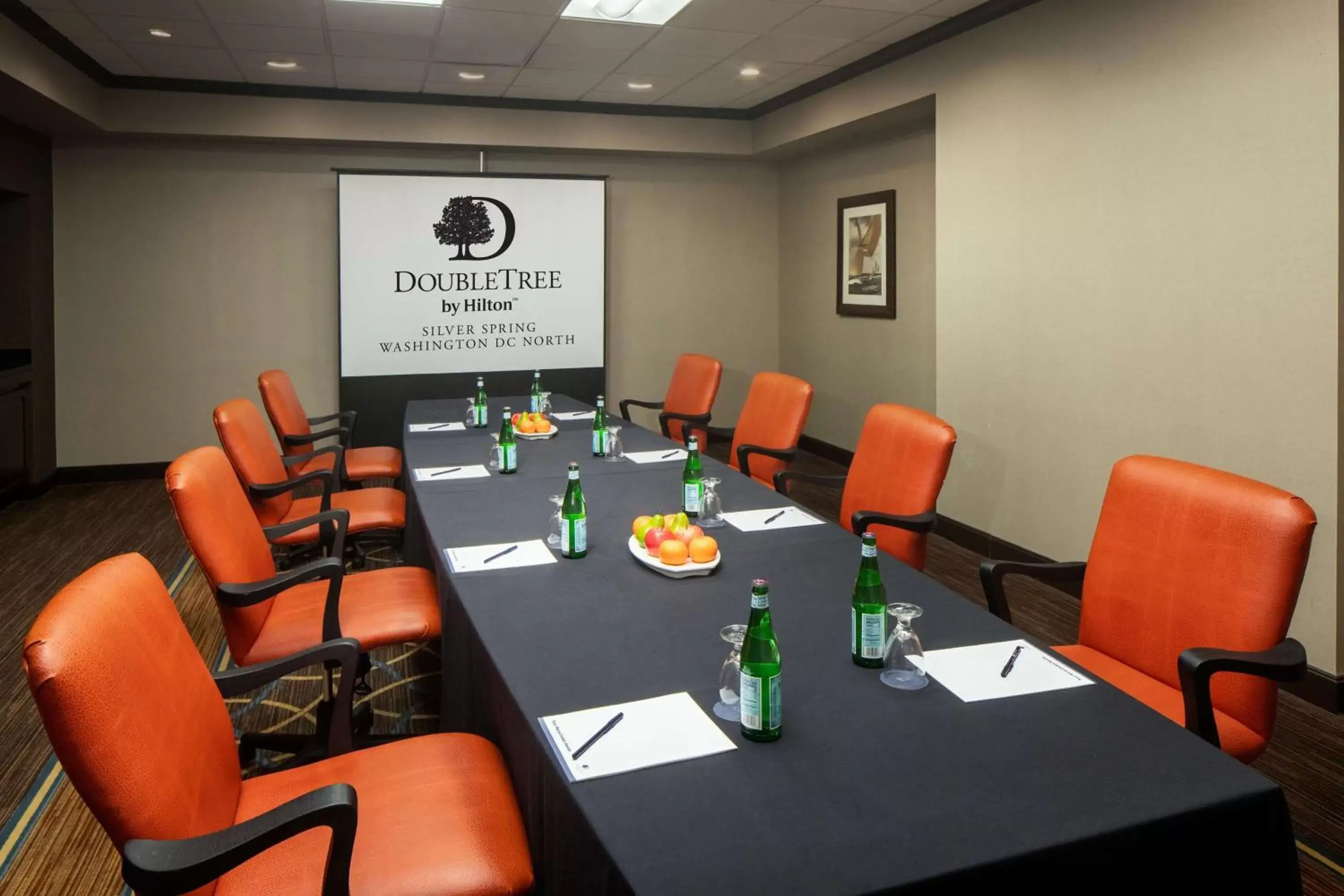 Meeting/conference room in DoubleTree by Hilton Silver Spring Washington DC North