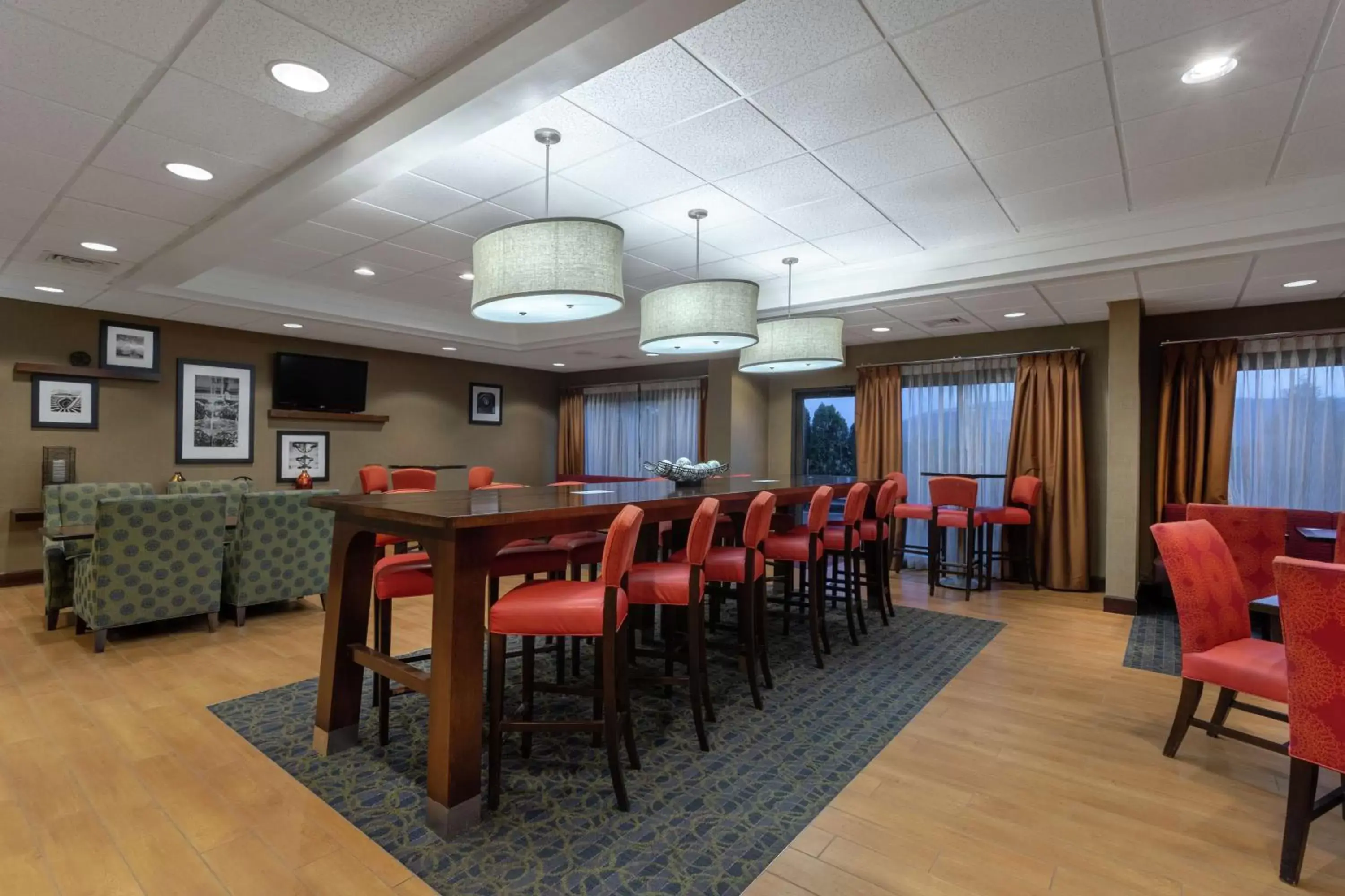 Lobby or reception in Hampton Inn Bedford Lobby or reception in Hampton Inn Bedford