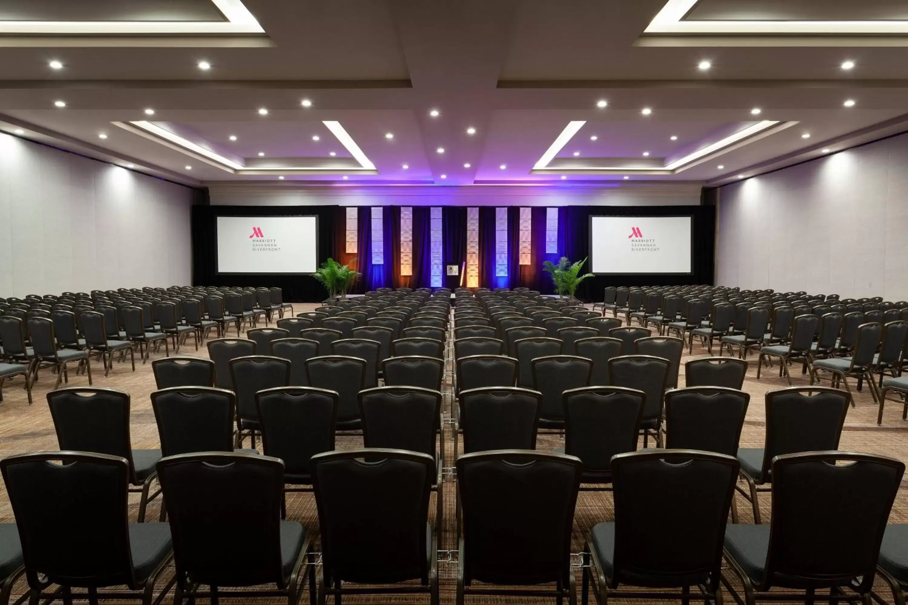 Meeting/conference room in Marriott Savannah Riverfront