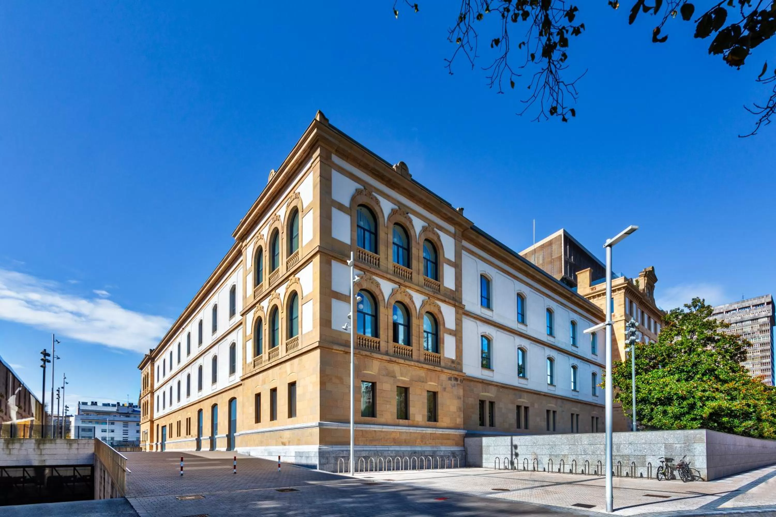 Property building in One Shot Tabakalera House