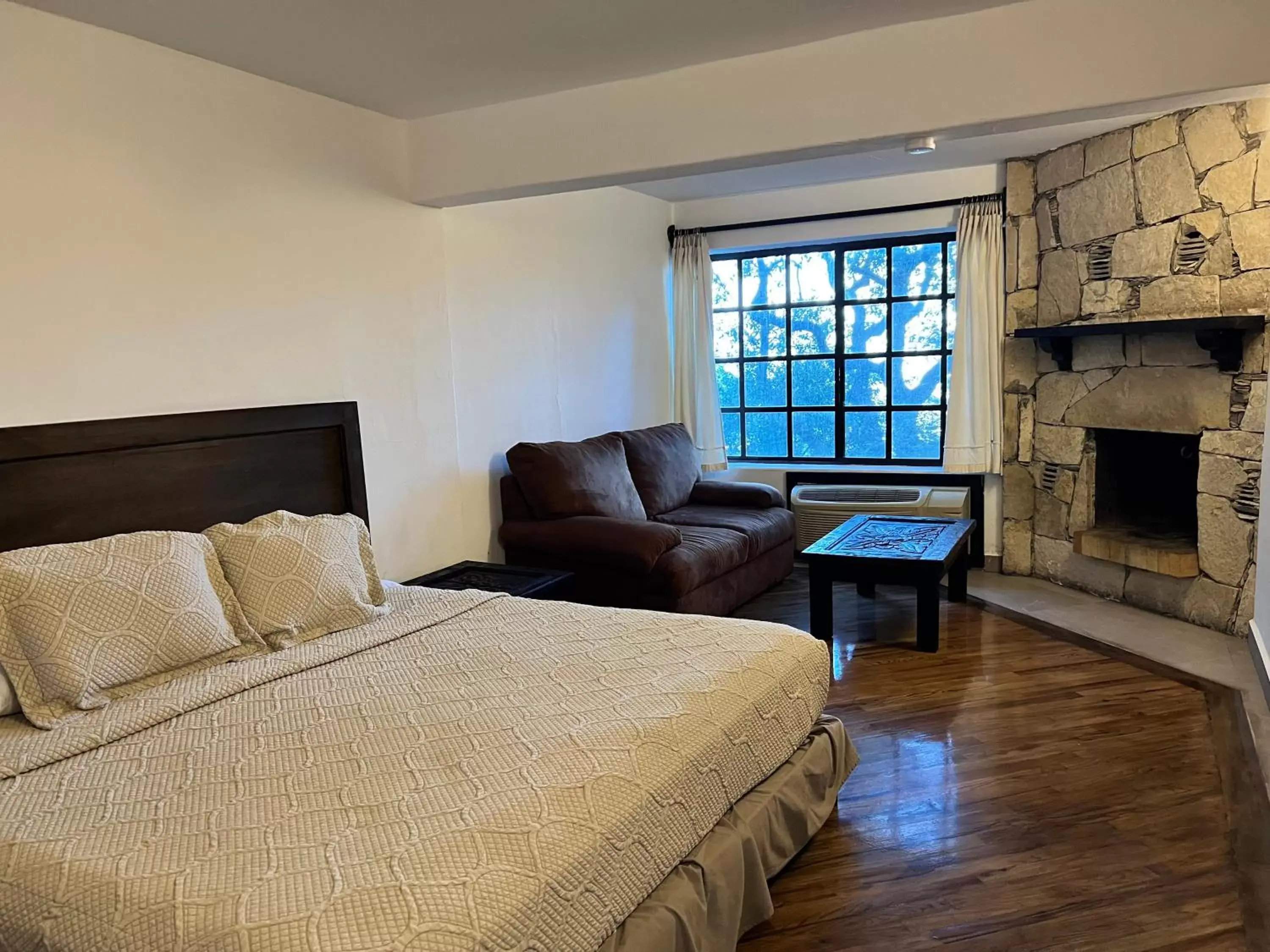 King Room in Hotel Chipinque King Room in Hotel Chipinque