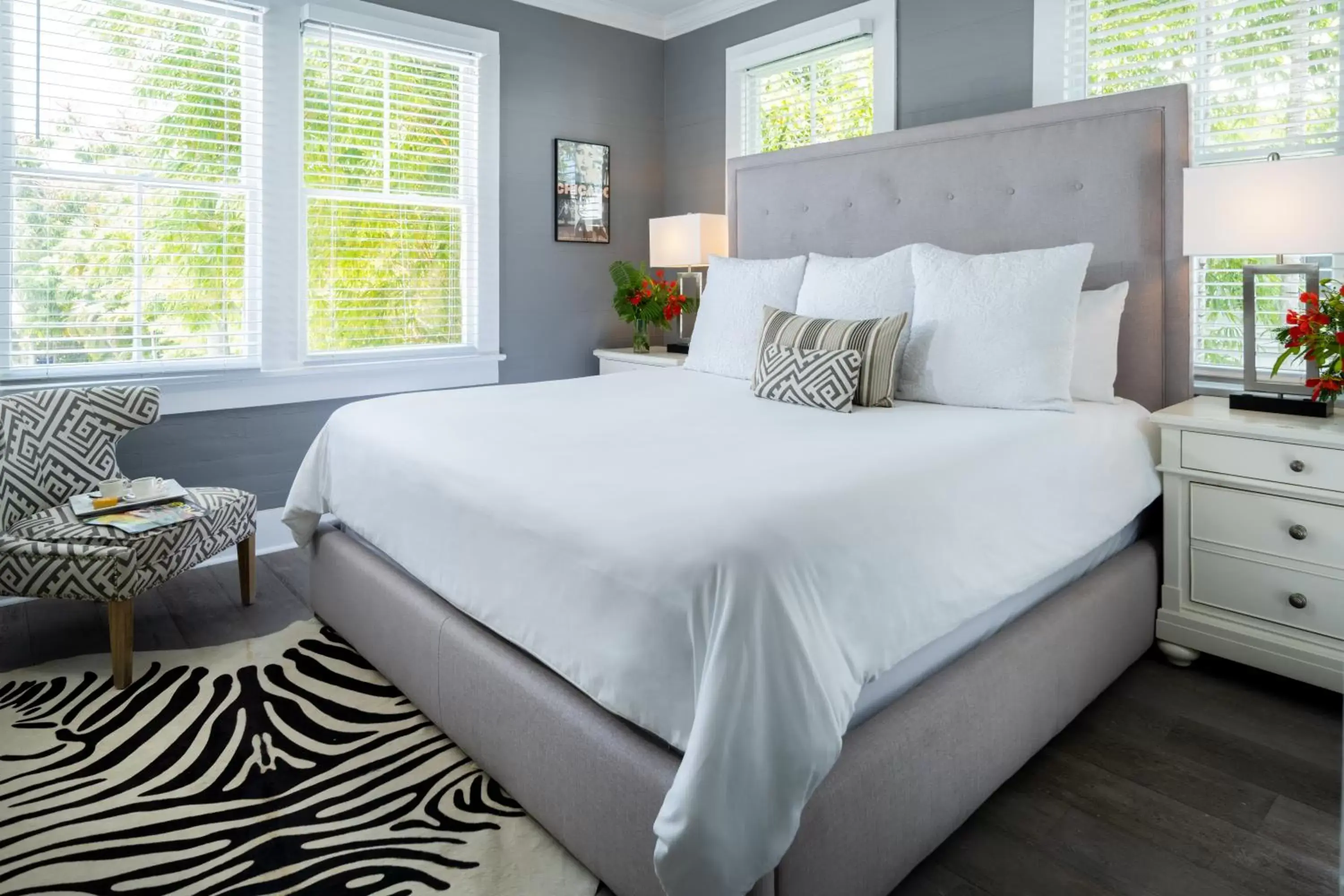 Room 2: King Room in Alexander's Guesthouse-Adult Exclusive, LGBTQ Friendly Room 2: King Room in Alexander's Guesthouse-Adult Exclusive, LGBTQ Friendly