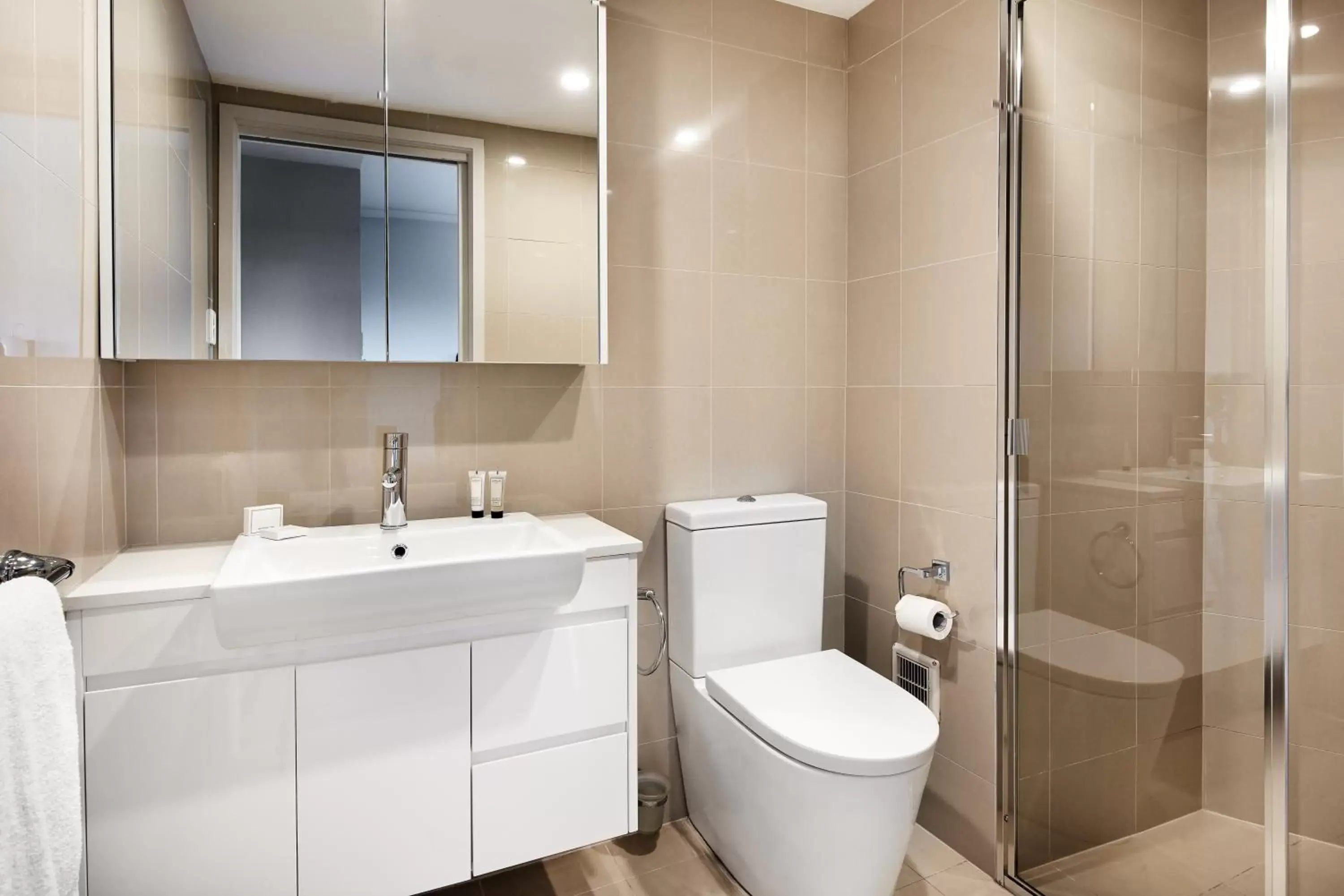 Shower, Bathroom in Veriu Randwick