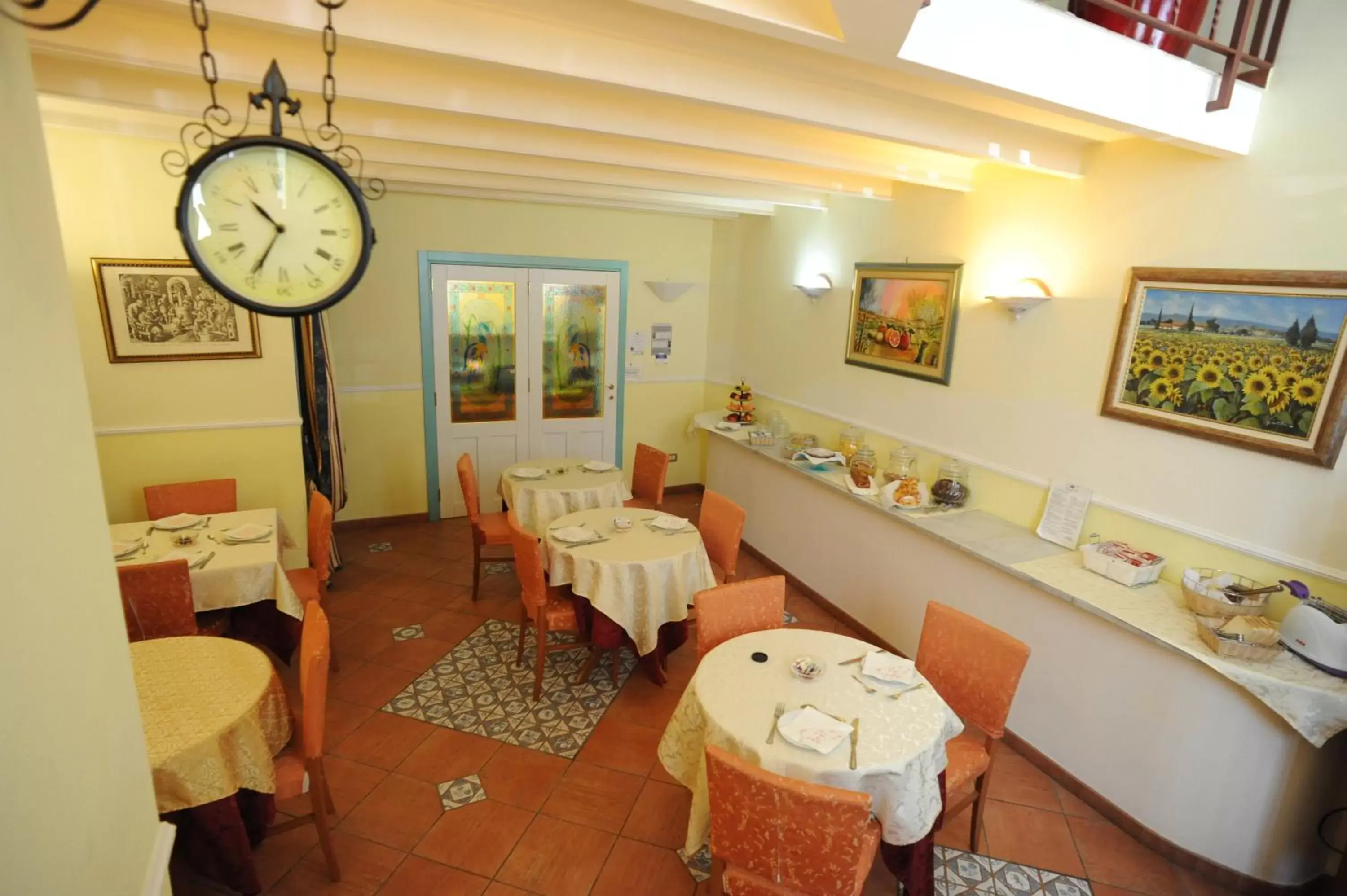 Breakfast, Restaurant/Places to Eat in Hotel Mediterraneo