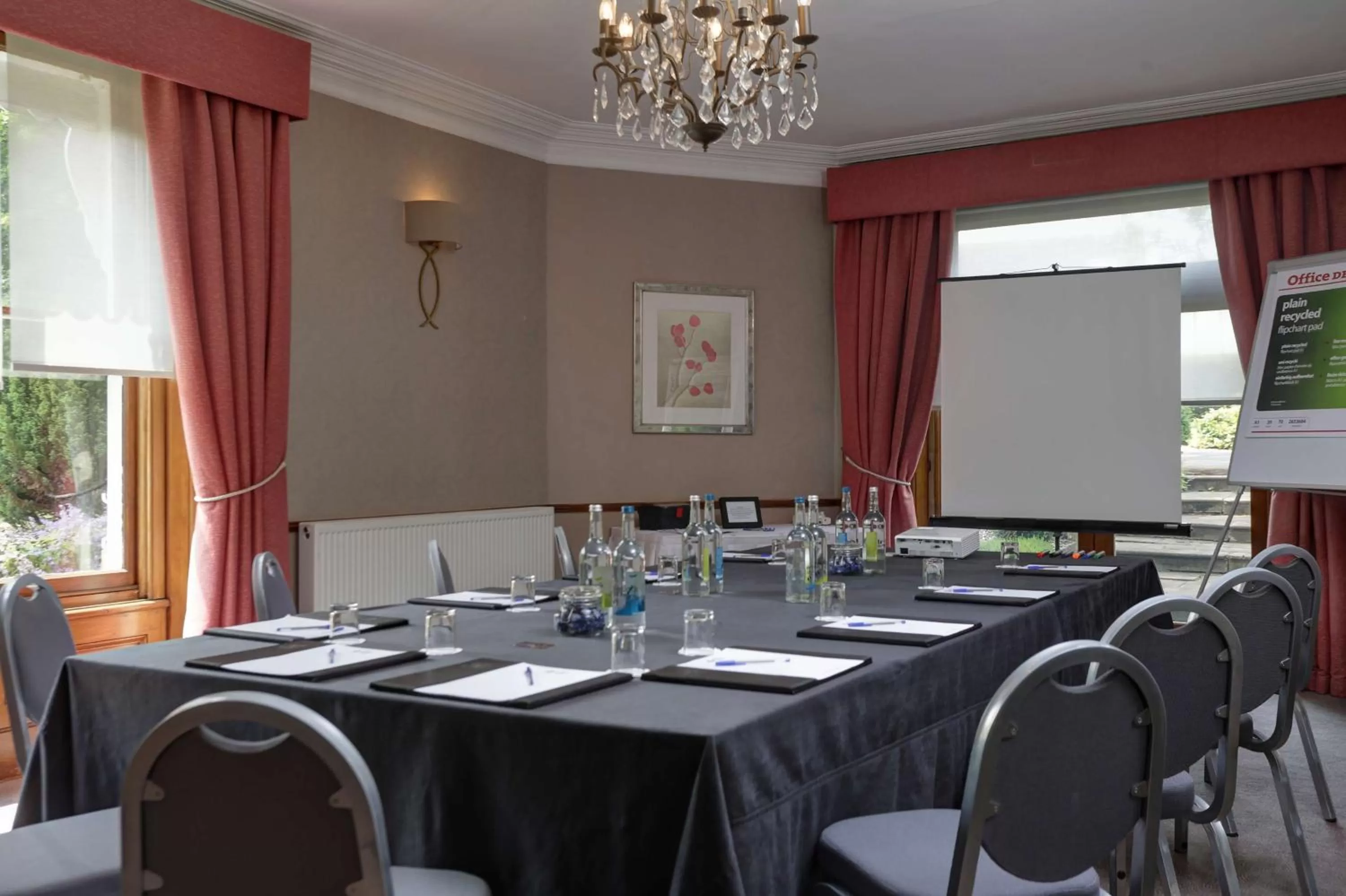 On site in Banbury Wroxton House Hotel