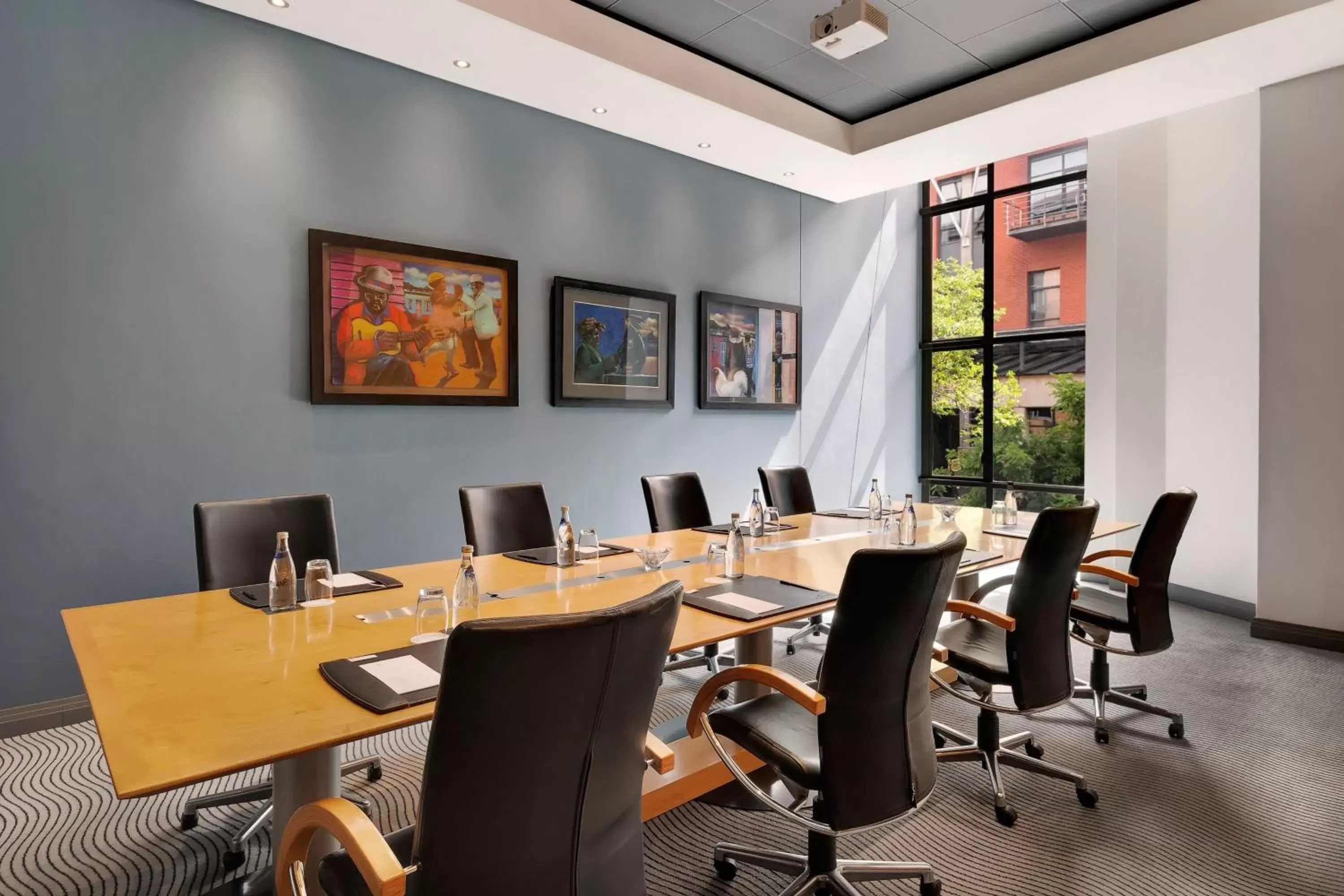 Meeting/conference room in African Pride Melrose Arch, Autograph Collection