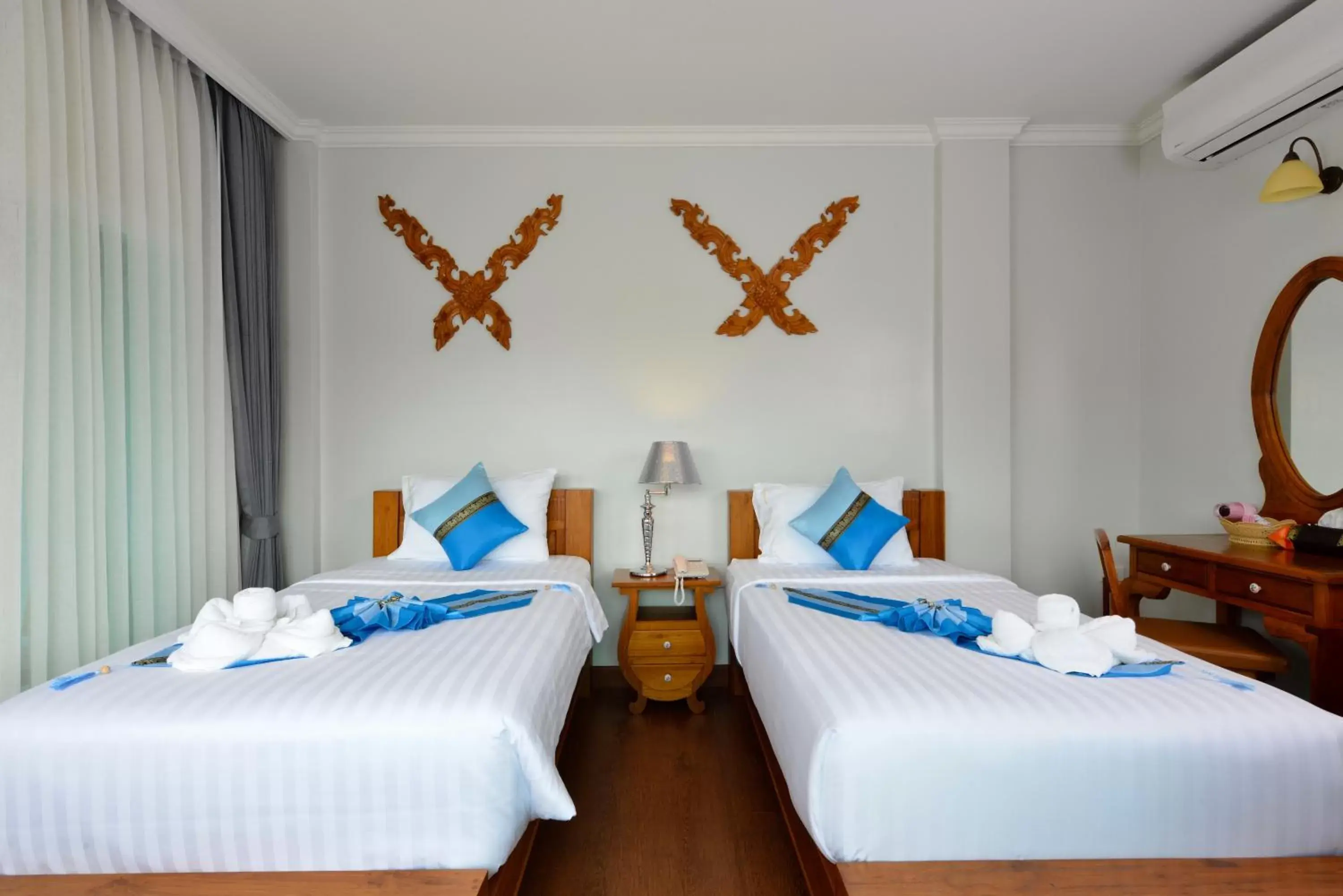 Bedroom, Bed in Princess River Kwai Hotel