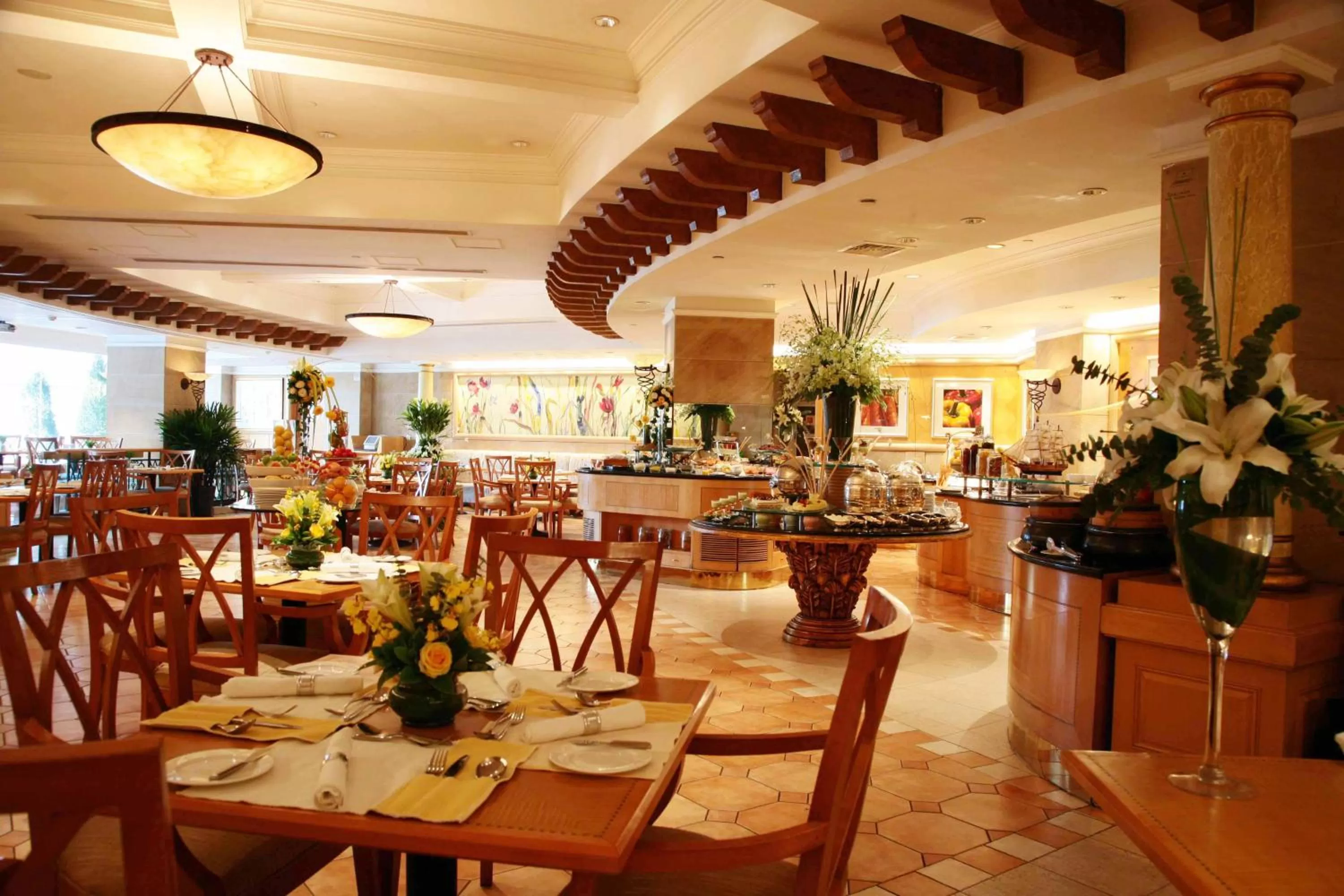 Restaurant/places to eat in The Presidential Beijing