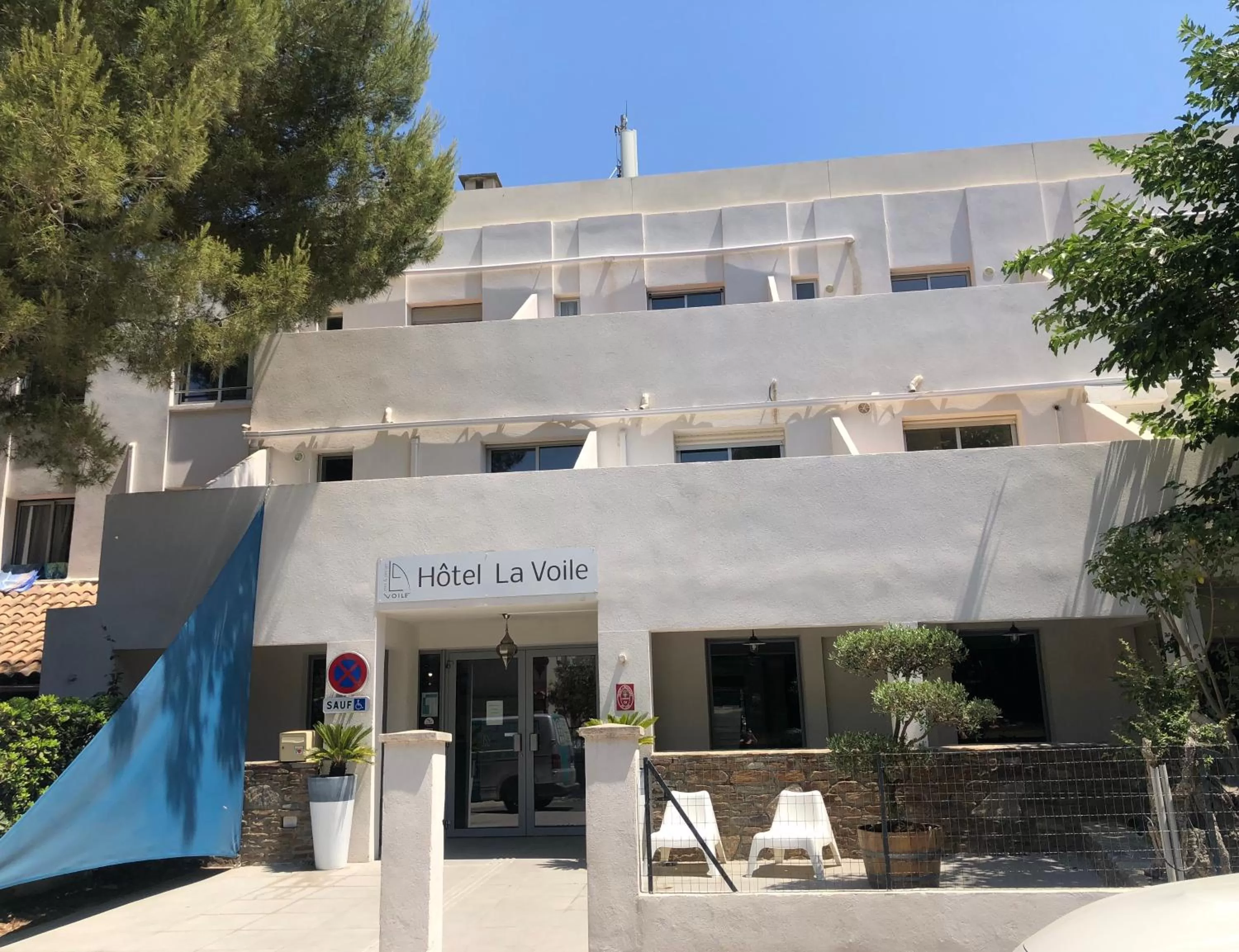 Property building in Hotel La Voile