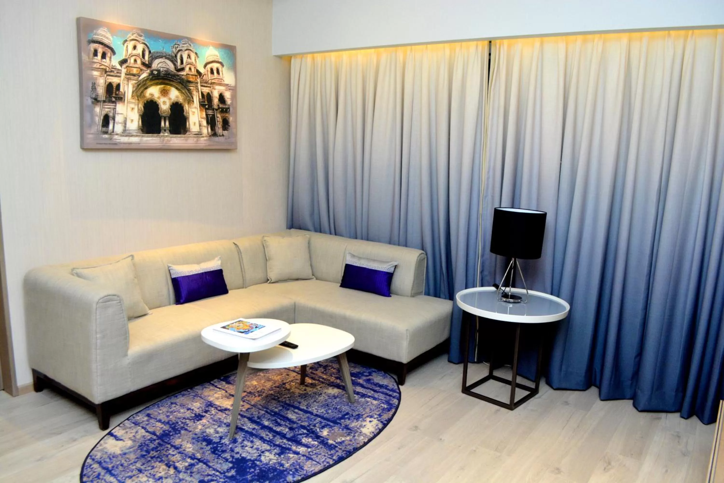 Living room in Vivanta Vadodara