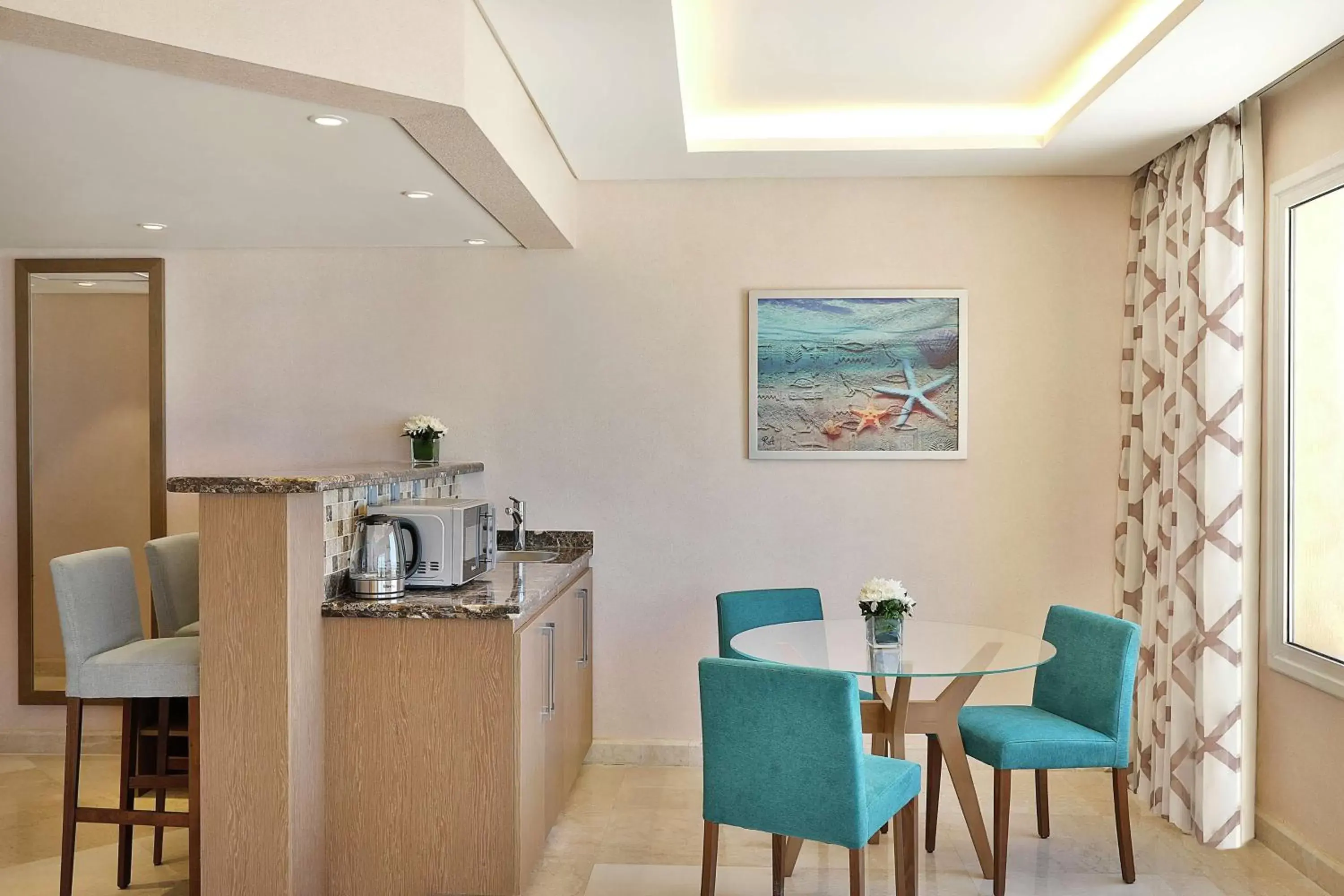 Kitchen or kitchenette in Hilton Hurghada Plaza Hotel