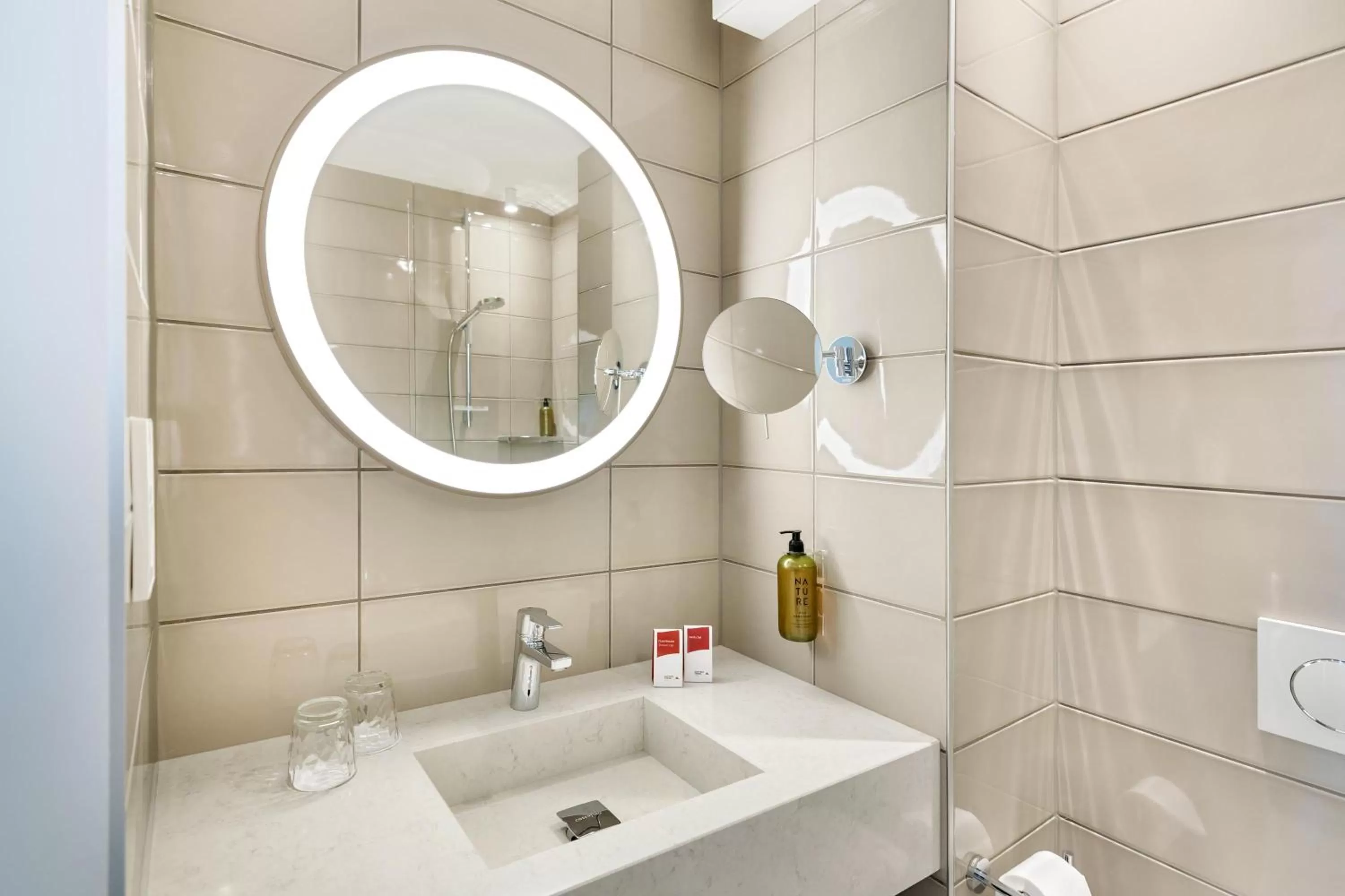 Toilet in Austria Trend Hotel Bosei Wien