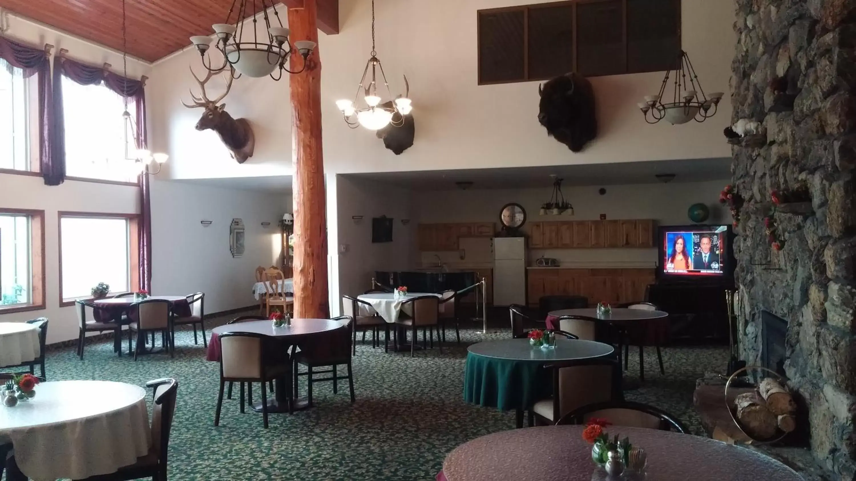 Dining area, Restaurant/Places to Eat in Greenwood Village Inn & Suites