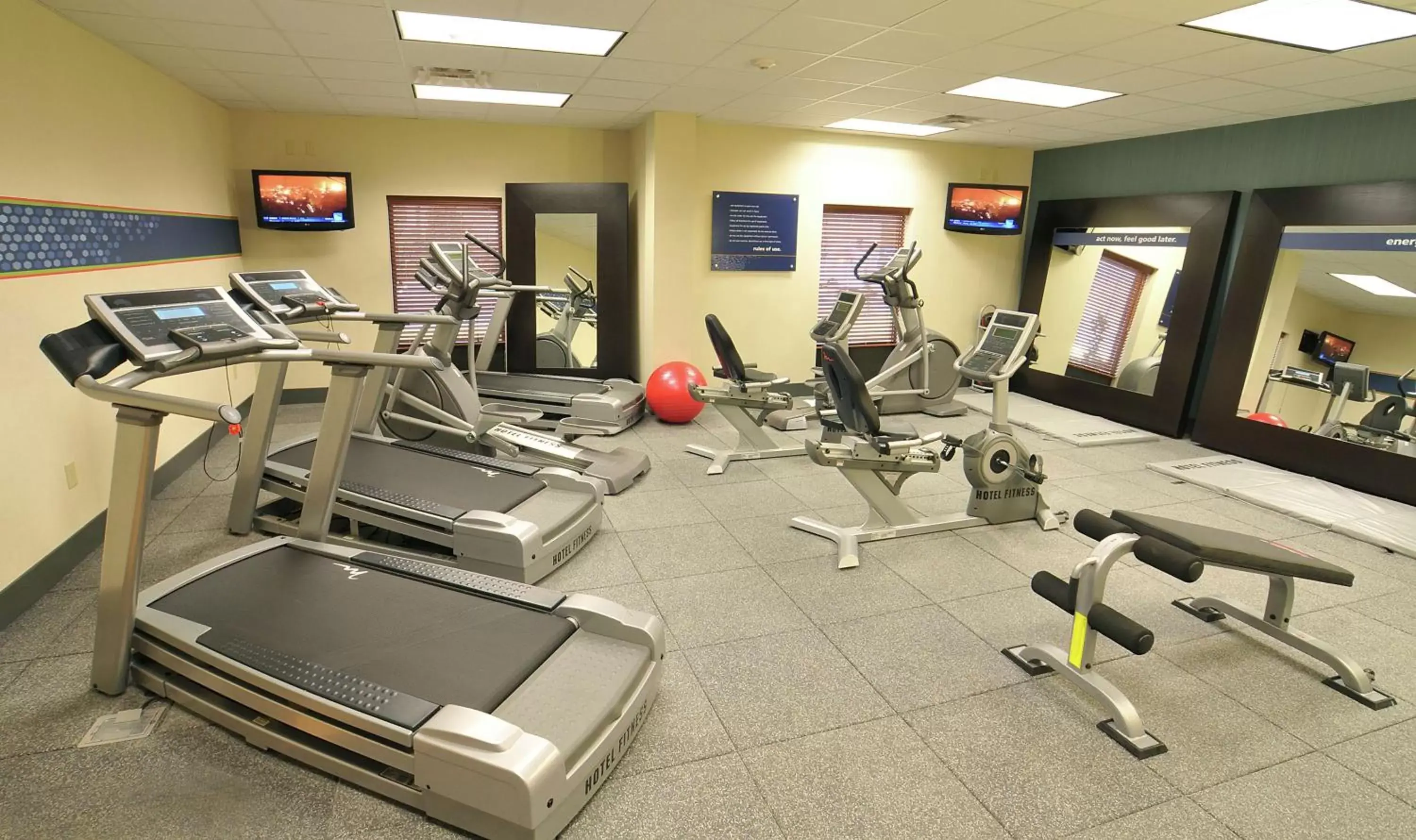 Fitness centre/facilities, Fitness Center/Facilities in Hampton Inn Gadsden/Attalla Interstate 59