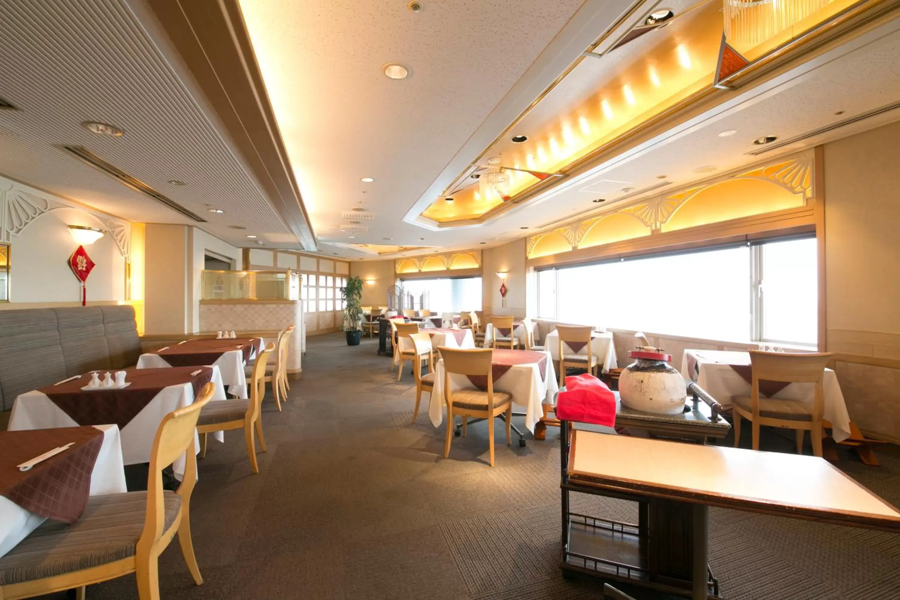Restaurant/Places to Eat in Shin Osaka Washington Hotel Plaza