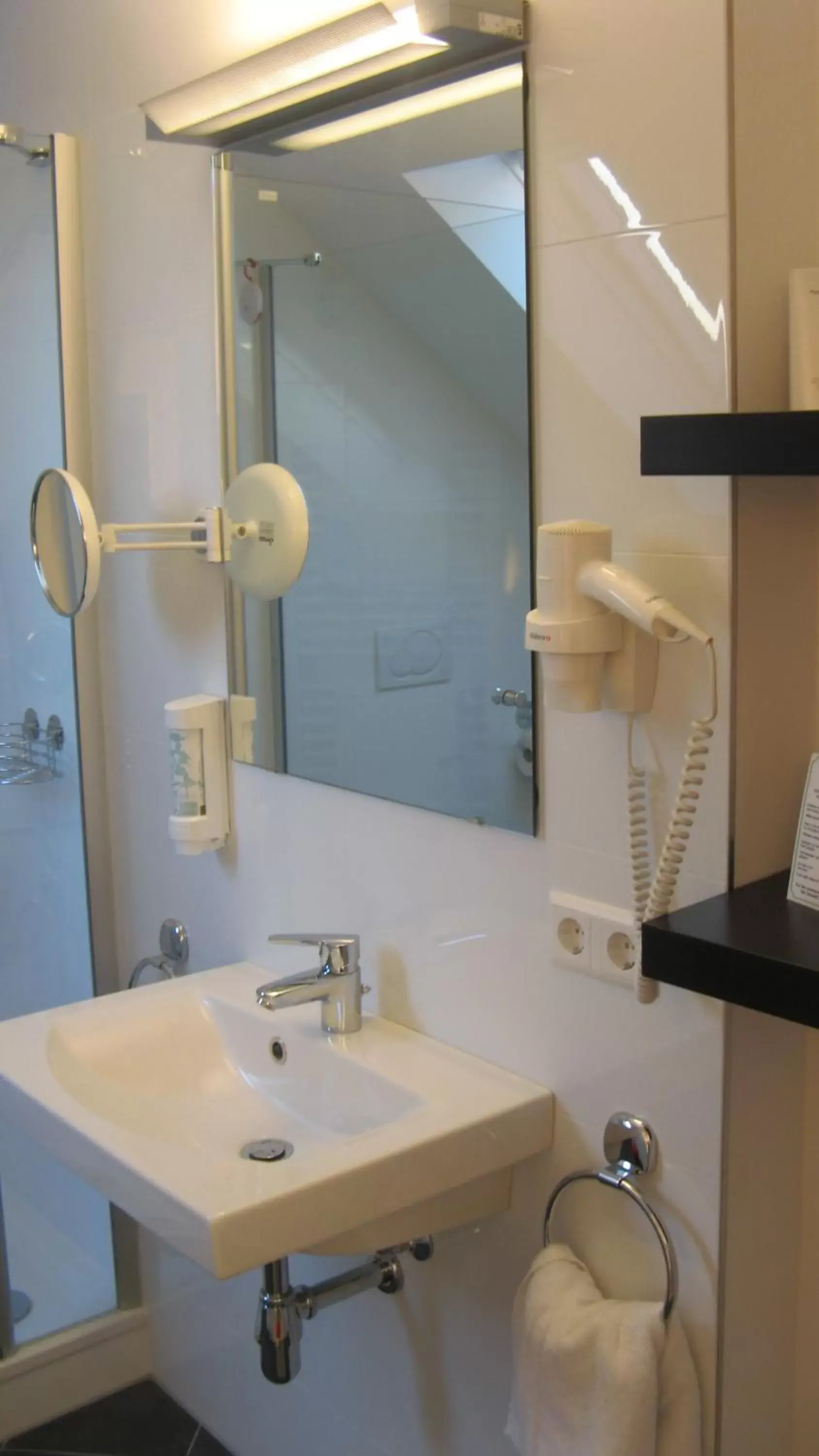 Bathroom in Hotel Barbarossa