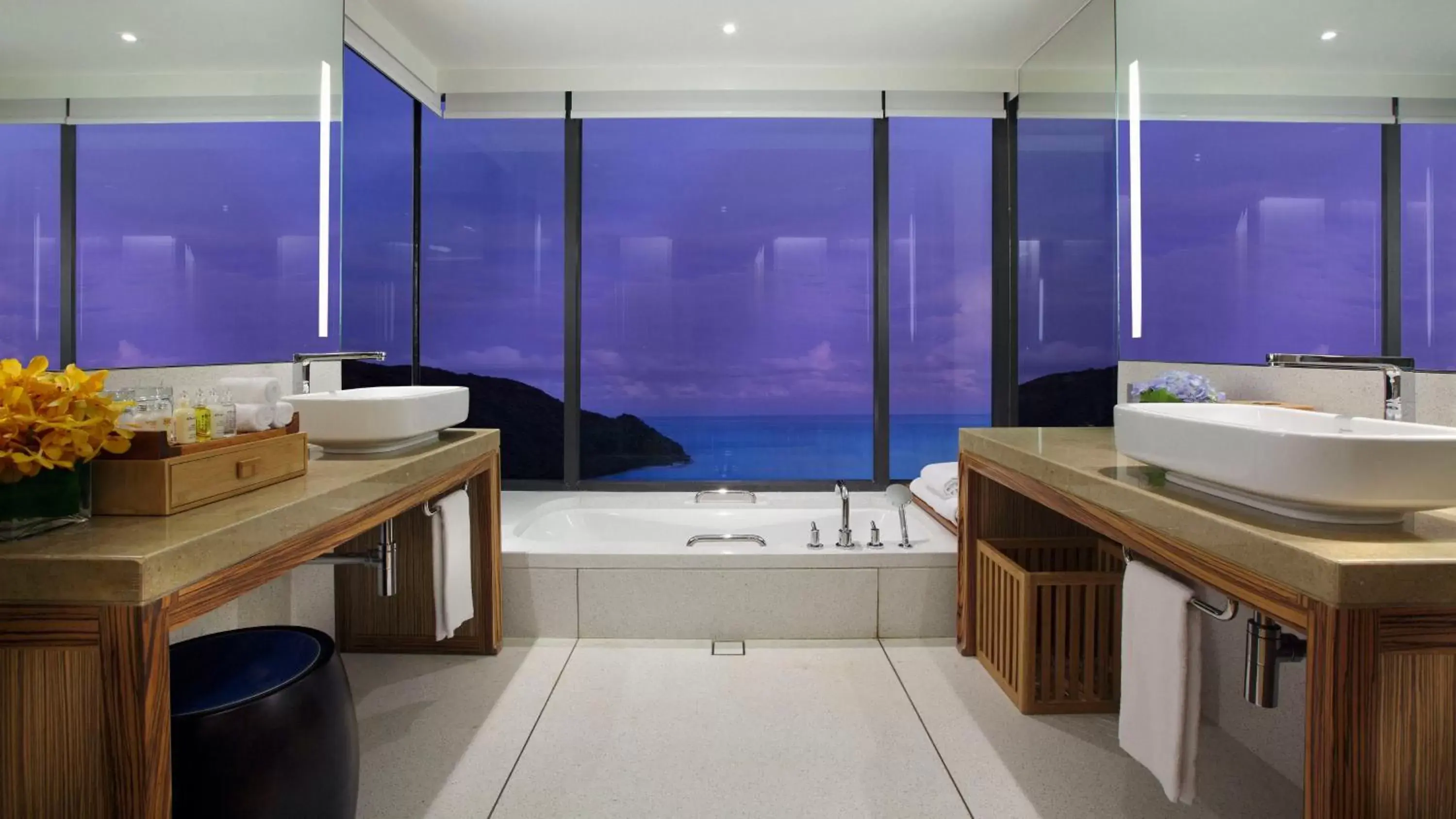 Bathroom in InterContinental Sanya Resort, an IHG Hotel