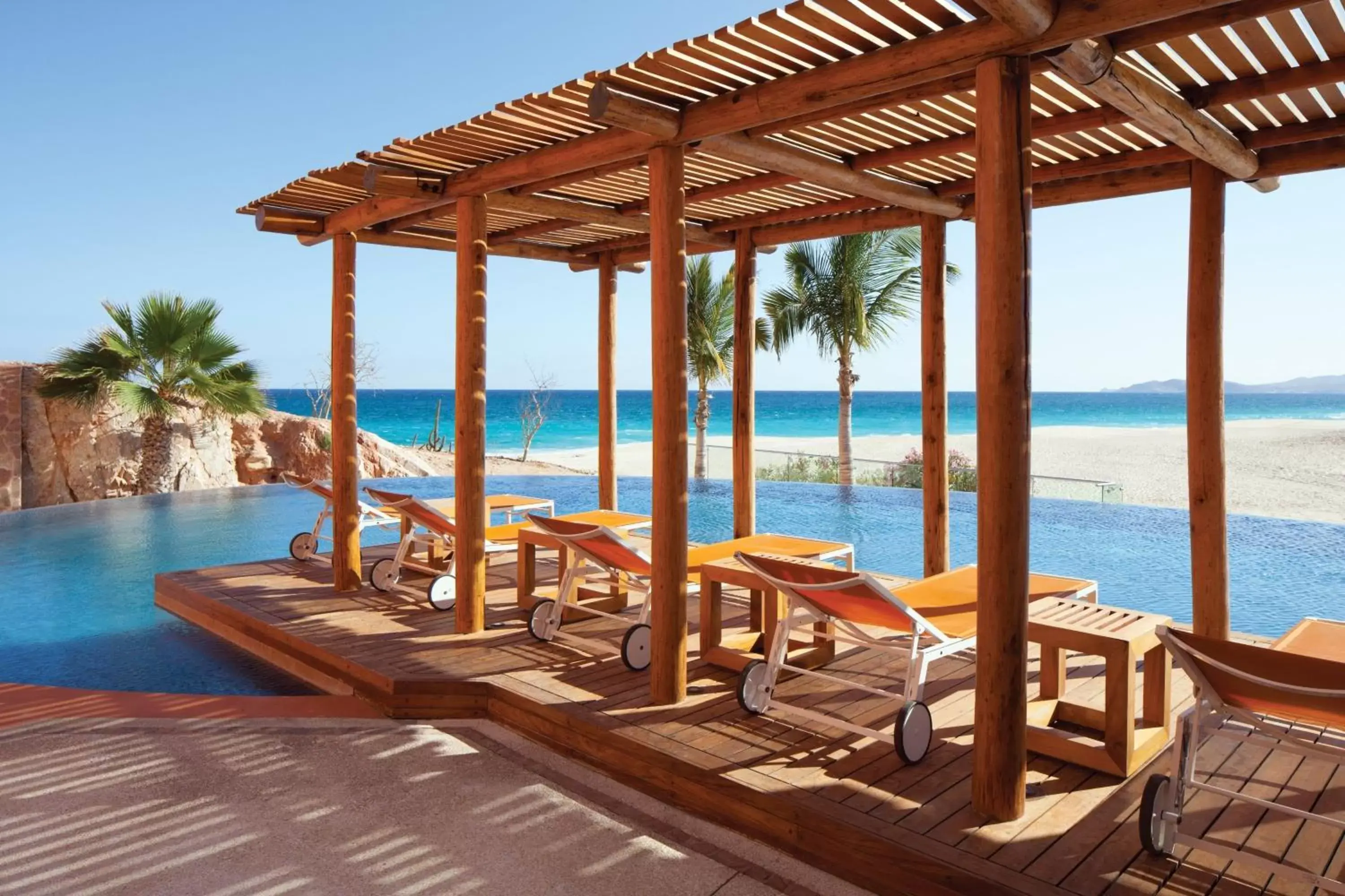 Swimming pool in The Westin Los Cabos Resort Villas