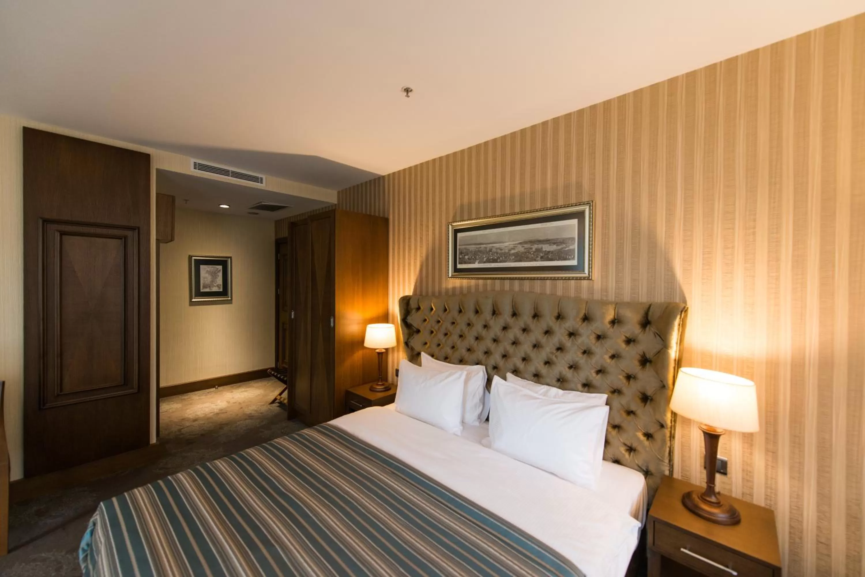 Photo of the whole room, Bed in Adelmar Hotel Istanbul Sisli