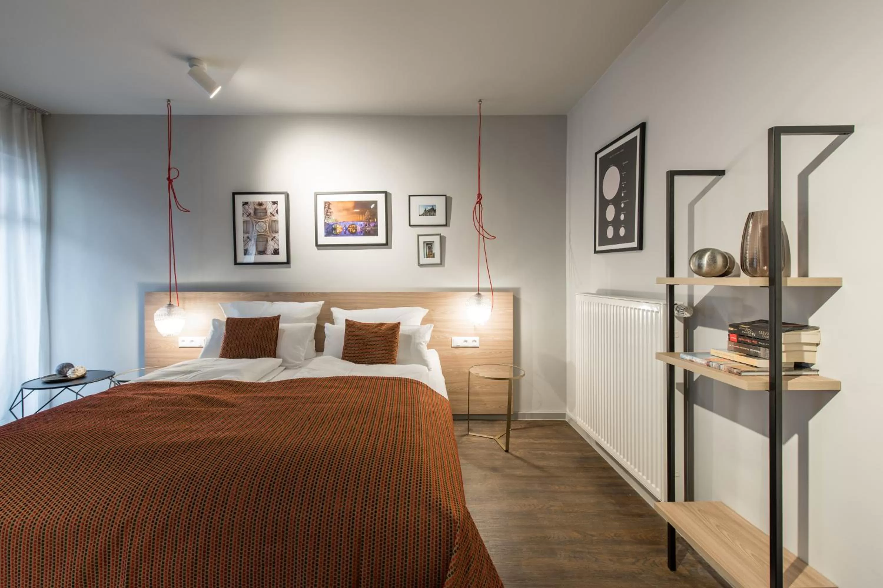 Photo of the whole room, Bed in stattHotel Weimar