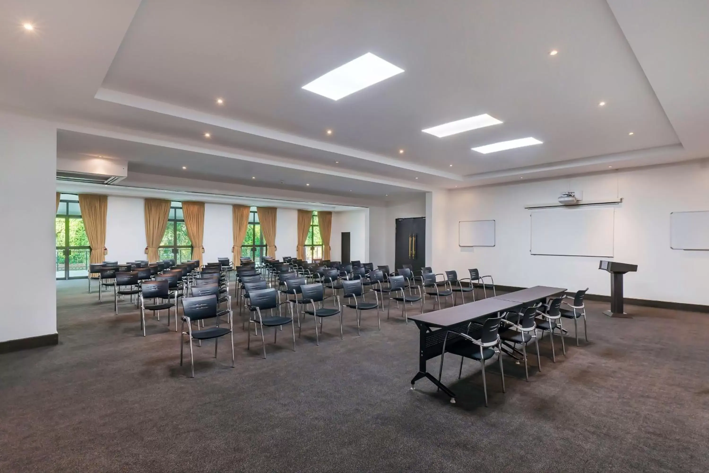 Meeting/conference room in Protea Hotel by Marriott Livingstone