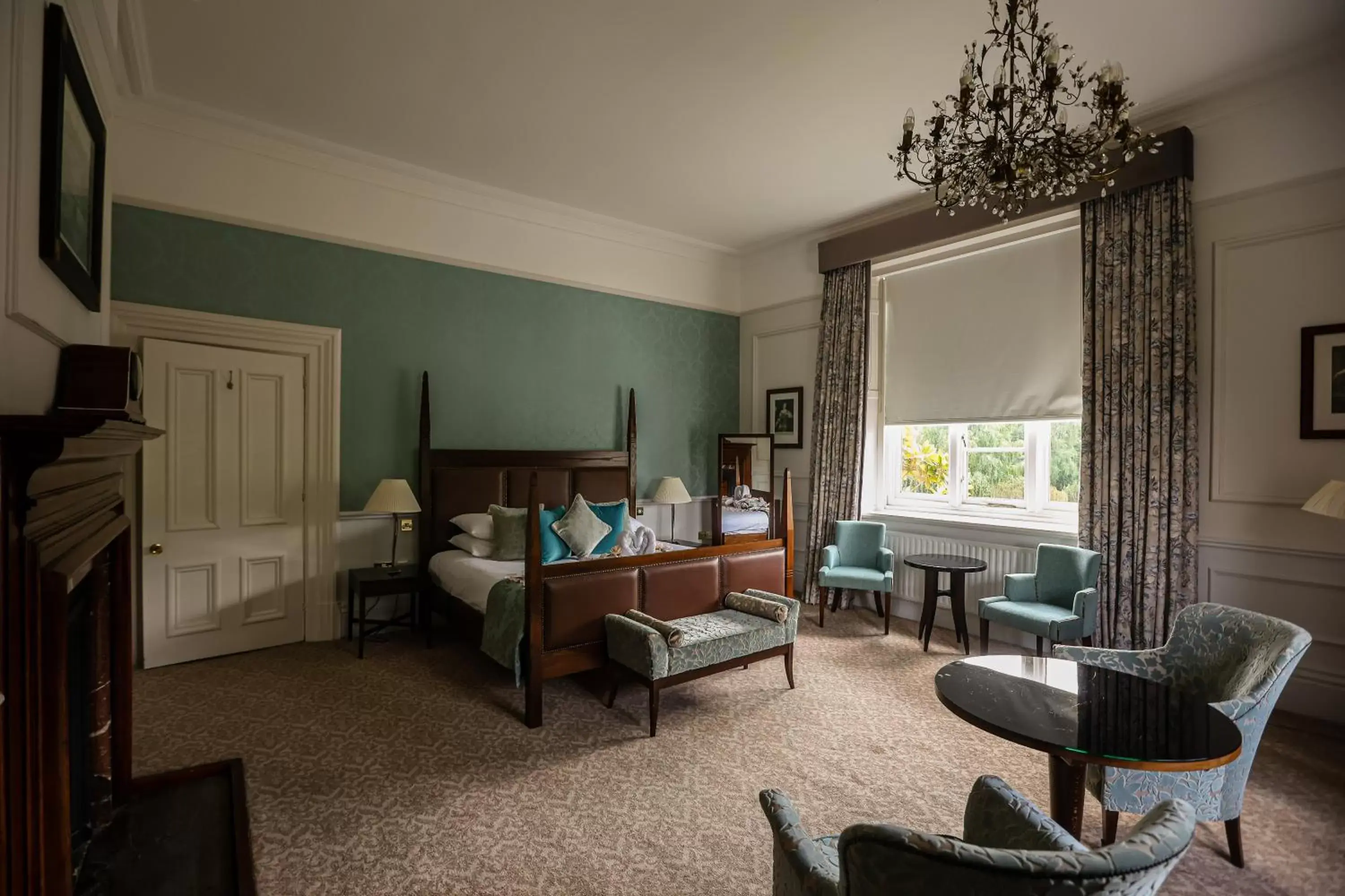 Bedroom, Seating Area in Mercure Shrewsbury Albrighton Hall Hotel & Spa