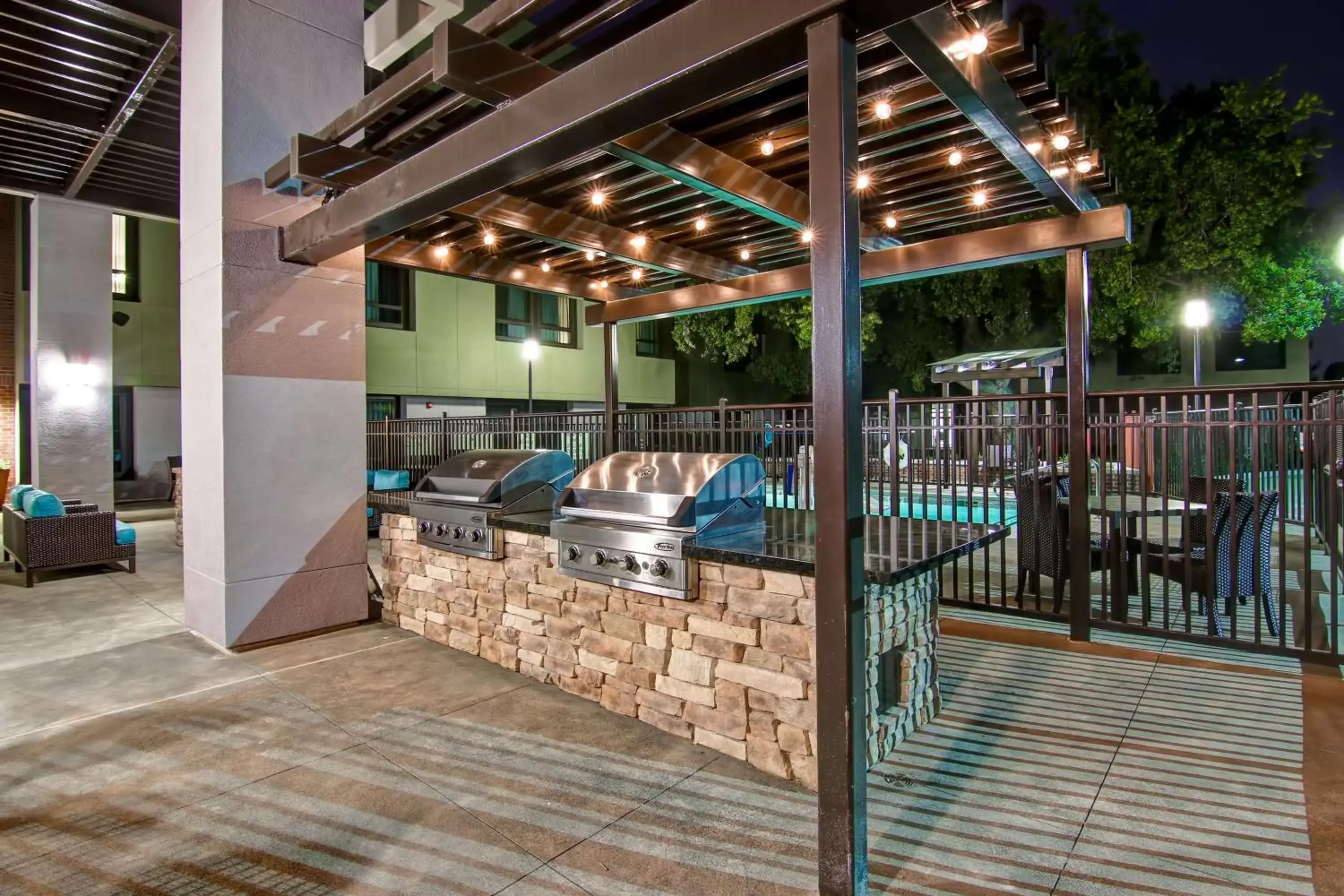 Patio in Homewood Suites by Hilton Palo Alto