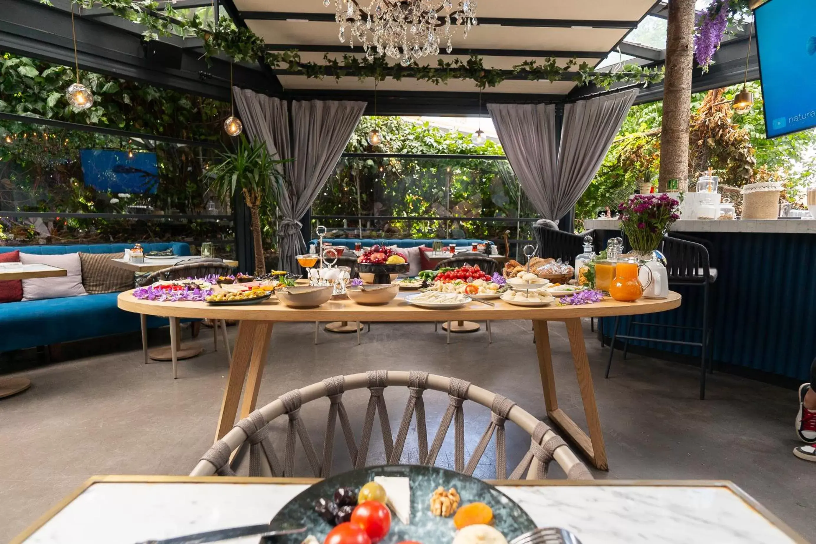 Continental breakfast, Restaurant/Places to Eat in Malta Bosphorus Hotel