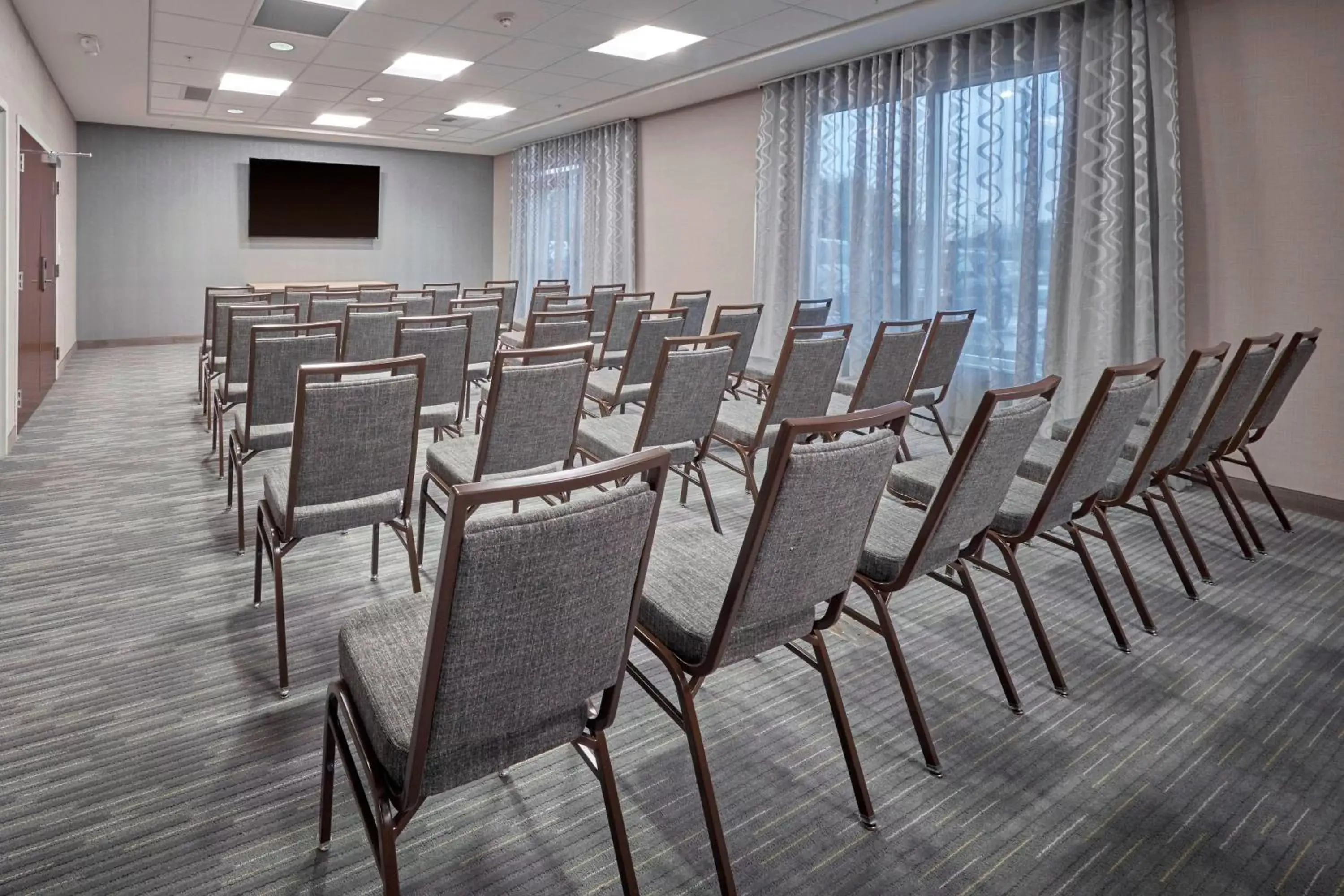 Meeting/conference room in Fairfield Inn & Suites by Marriott Grand Mound Centralia